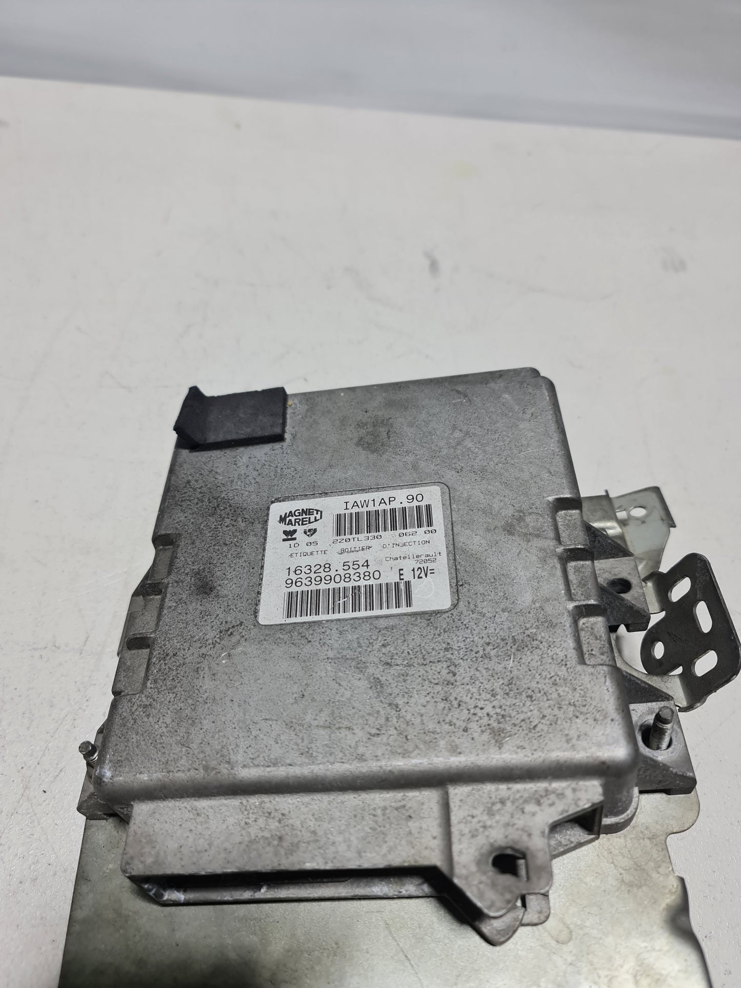 2002 PEUGEOT 206 1.4 ENGINE ECU 9639908380 IAW1AP.90 - MPerformance.parts