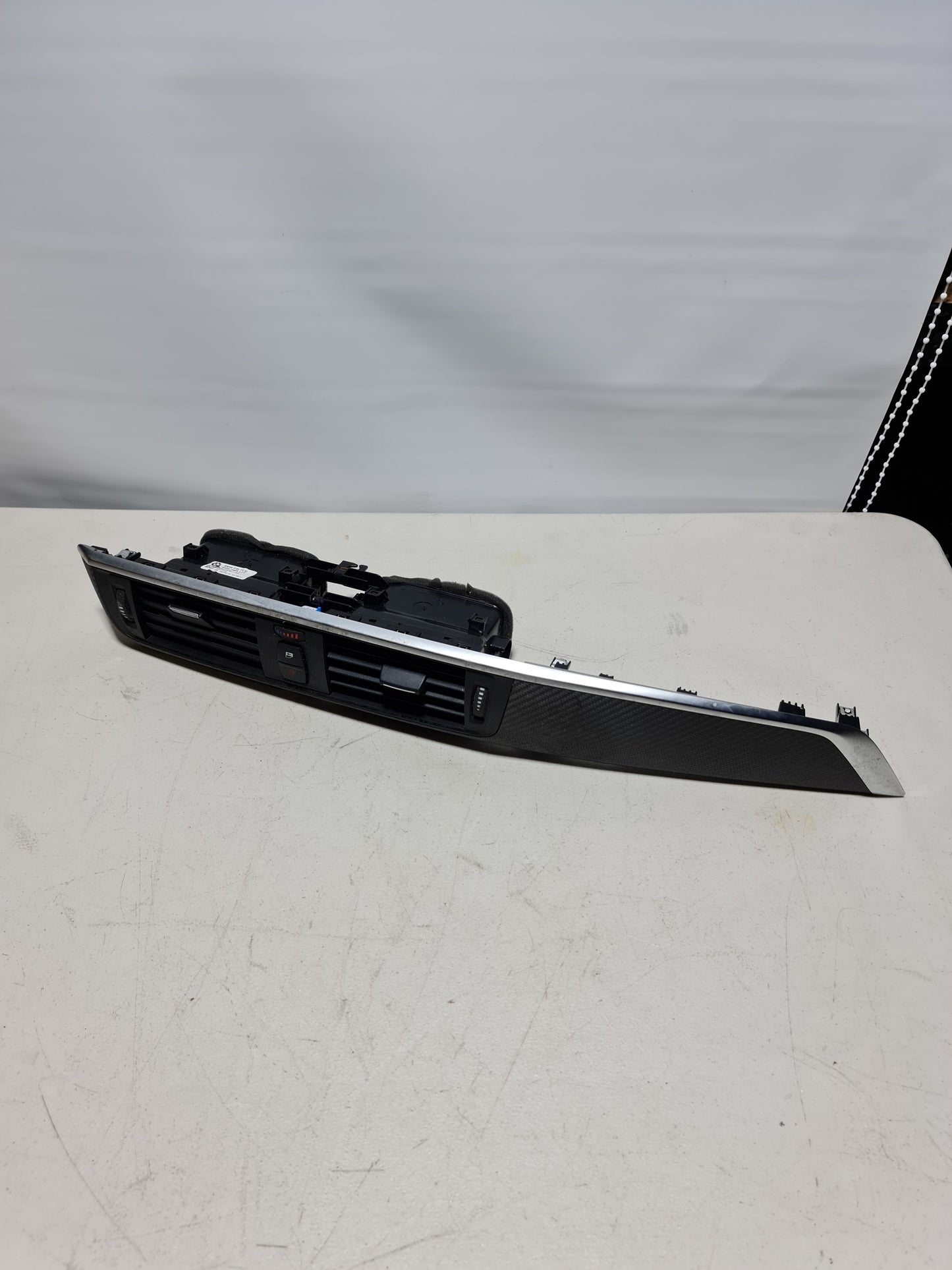 2014-2020 BMW 64-22-9-347-436 BMW 64229347436 Fresh Air Grille Center 9347436 03 - MPerformance.parts