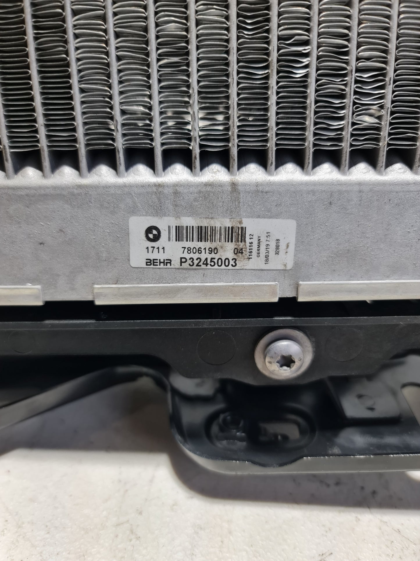 09-19 BMW F07 550i GT 640i 750i ENGINE OIL COOLER LEFT DRIVER OEM 080222 17117806190 - MPerformance.parts