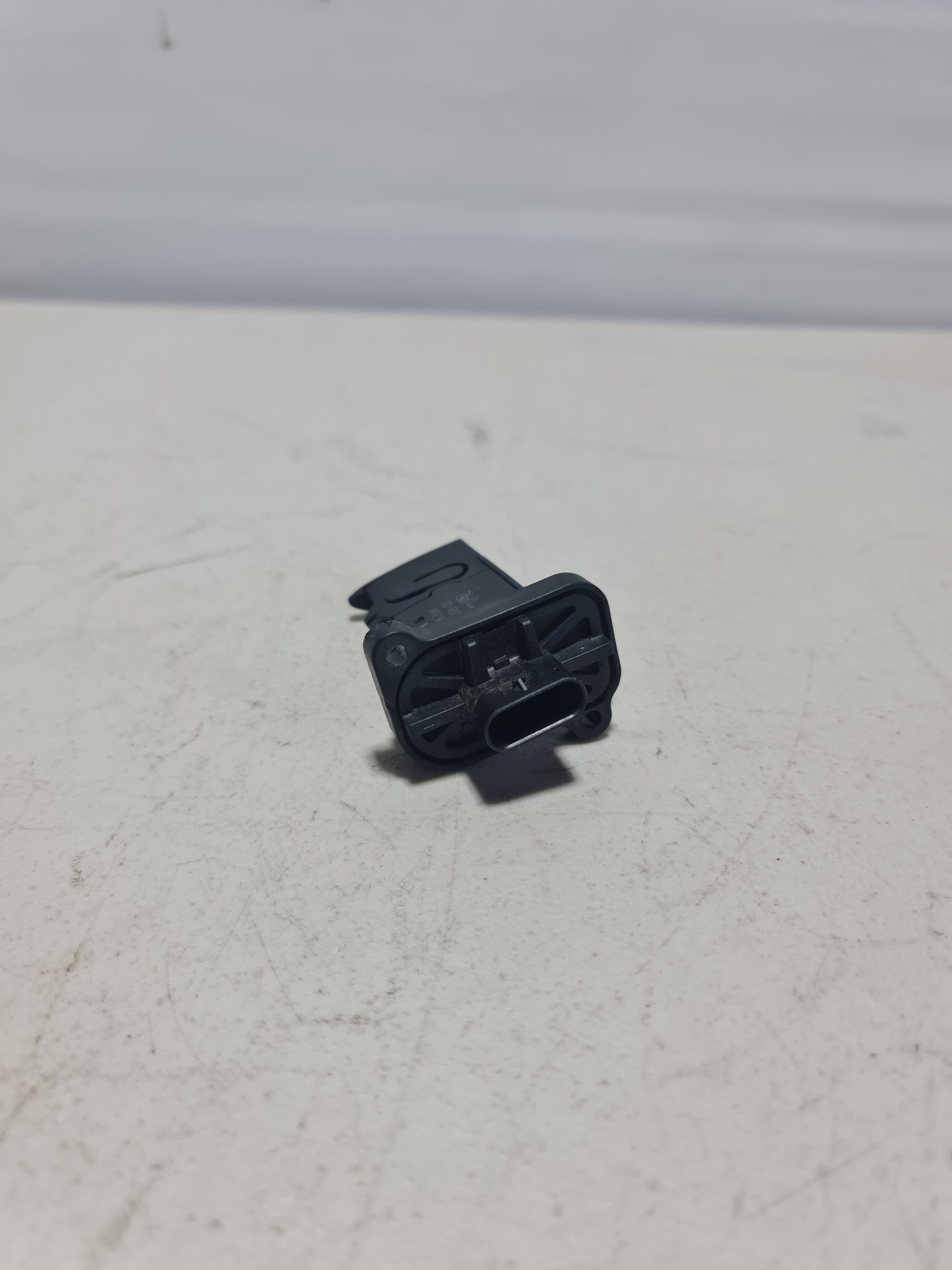 2012-2020 BMW 13-62-7-602-038 BMW 13627602038 Mass Air Flow Sensor 7602038 02 - MPerformance.parts