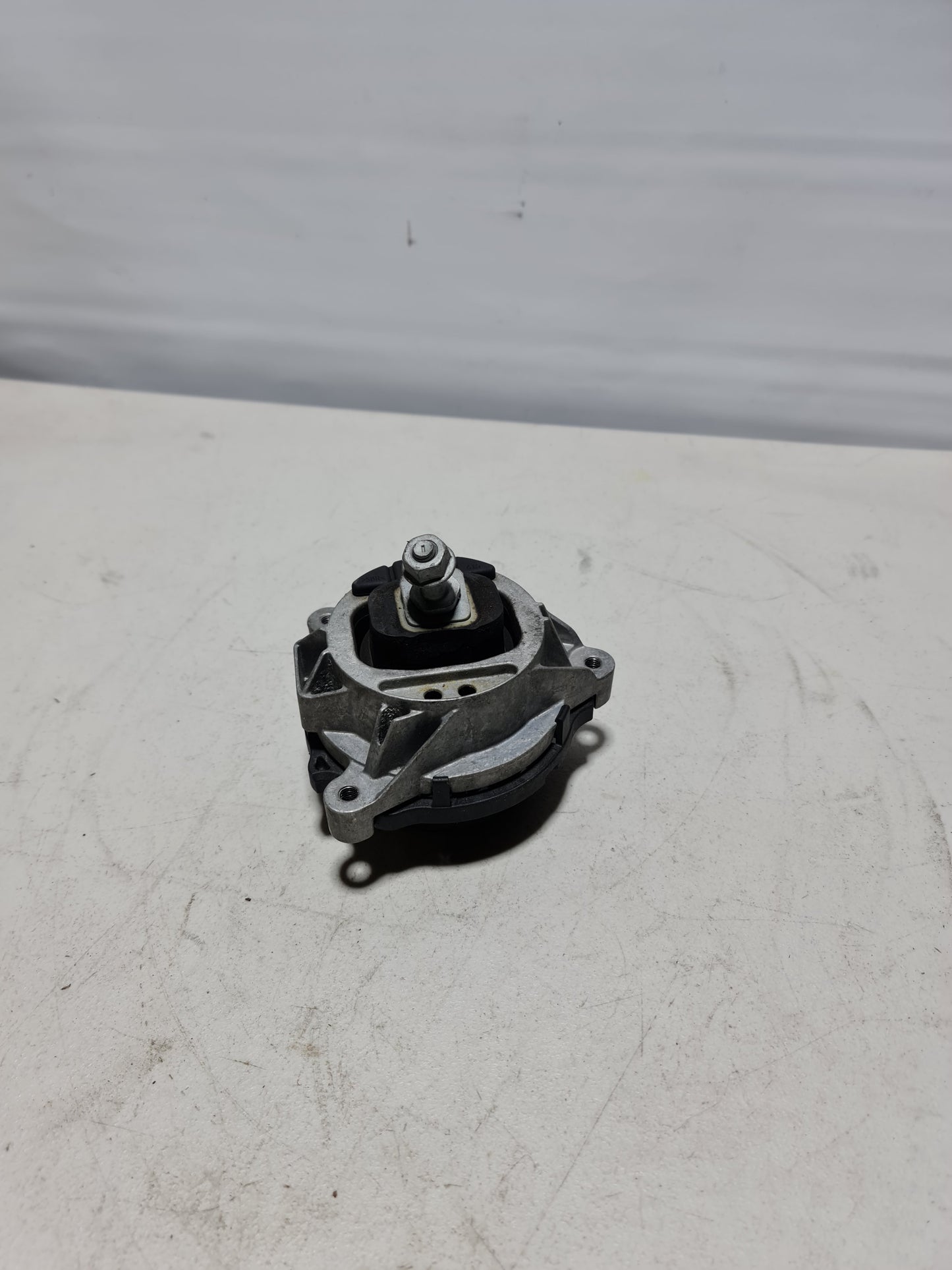 2015-2020 BMW 22-11-2-284-817 BMW 22112284817 Engine Mount Left 2284817 02 - MPerformance.parts