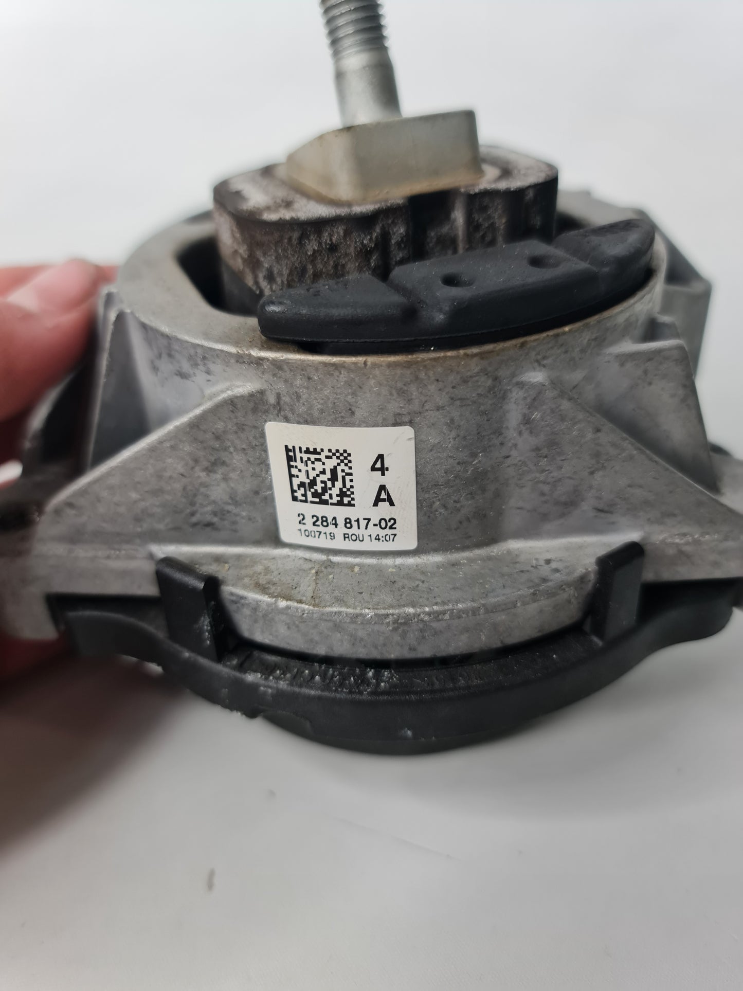 2015-2020 BMW 22-11-2-284-817 BMW 22112284817 Engine Mount Left 2284817 02 - MPerformance.parts