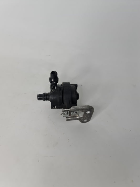 2015-2020 BMW 11-51-7-850-567 BMW 11517850567 Holder, Coolant Pump, Electric 7850567 01 - MPerformance.parts