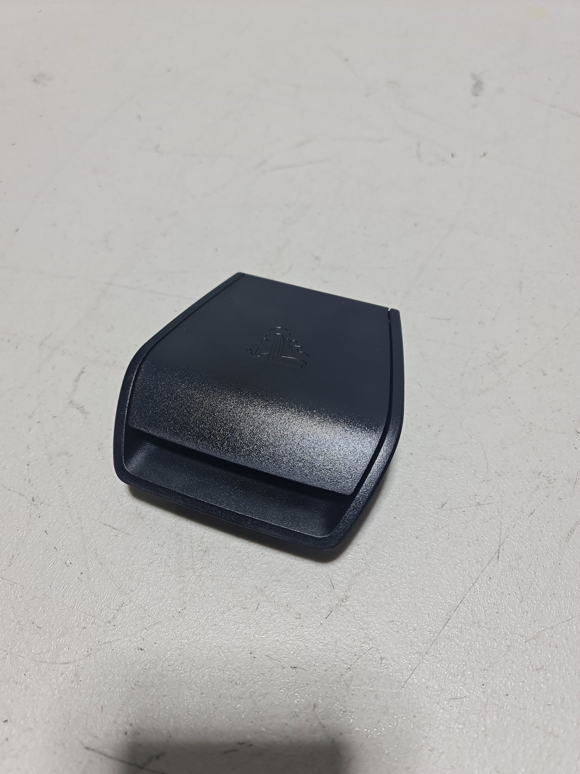 BMW 3 F30 F80 Rear Child Seat Isofix Cover Trim Black Lid Panel - 112520-10 - MPerformance.parts