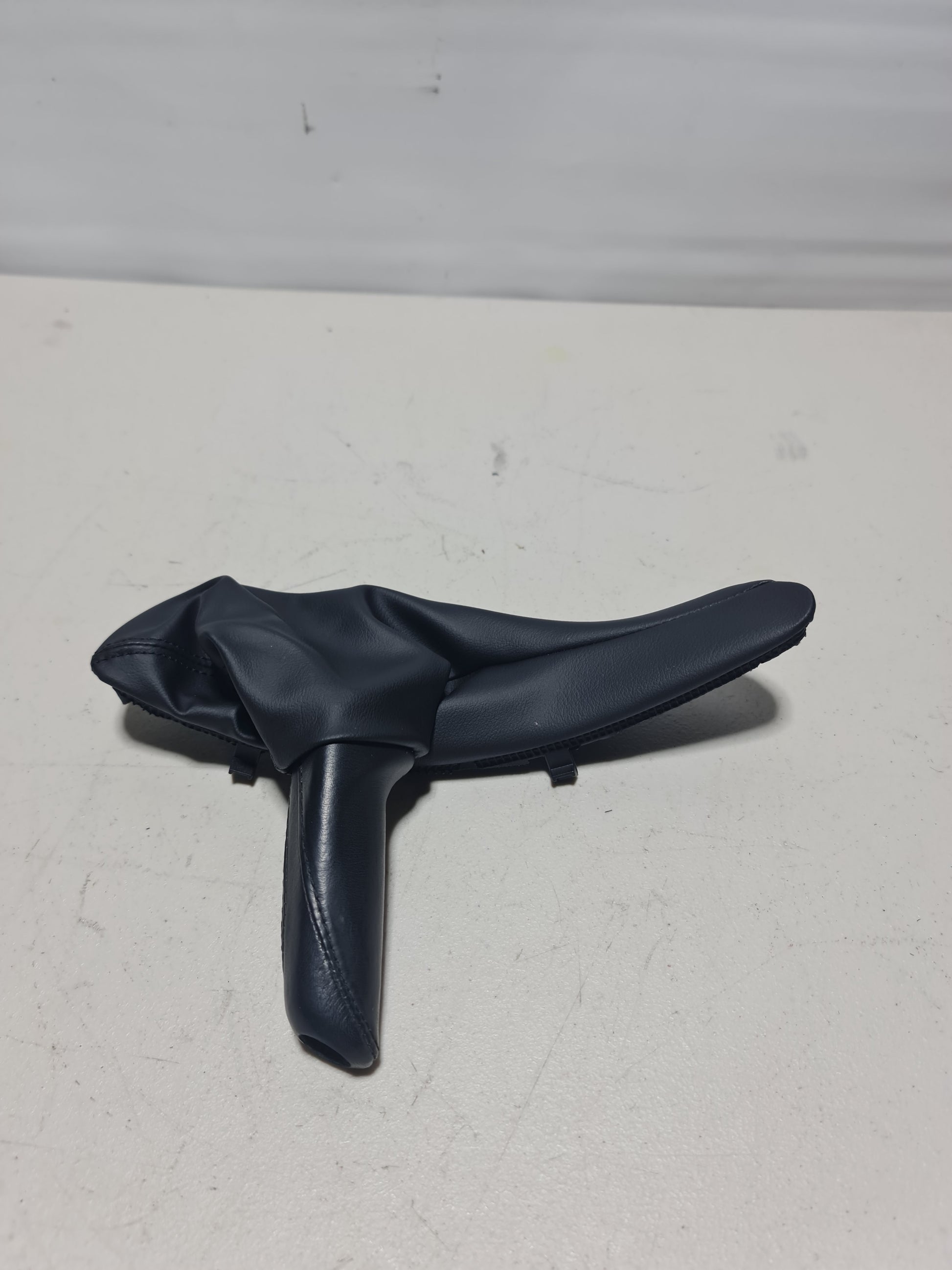 BMW F SERIES 3 & 4 HANDBRAKE LEVER COVER SCHWARZ 34428094846 8094846 - MPerformance.parts