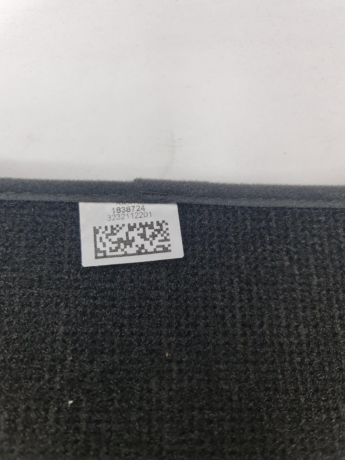 F82 M4 Rear Right Floor Mat - MPerformance.parts