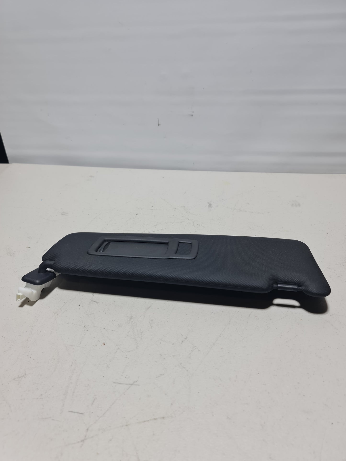 2014-2020 BMW 51-16-8-061-314 BMW 51168061314 Sun Visor, Right 8061314 04 - MPerformance.parts