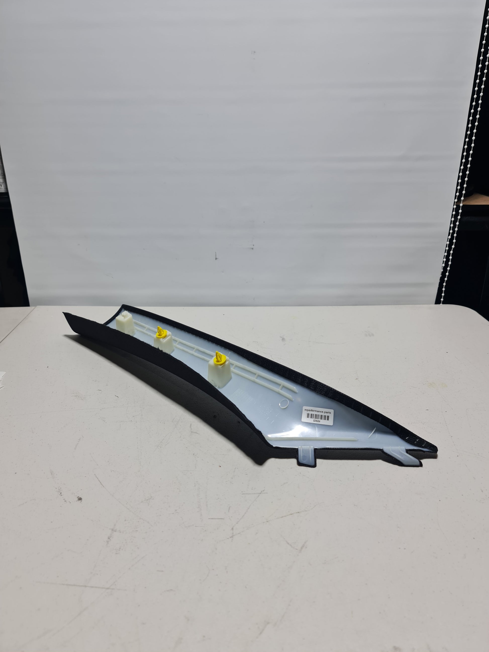 BMW M4 A pillar trim panel cover right side F82 2017 Competition 51437276888 4 s - MPerformance.parts