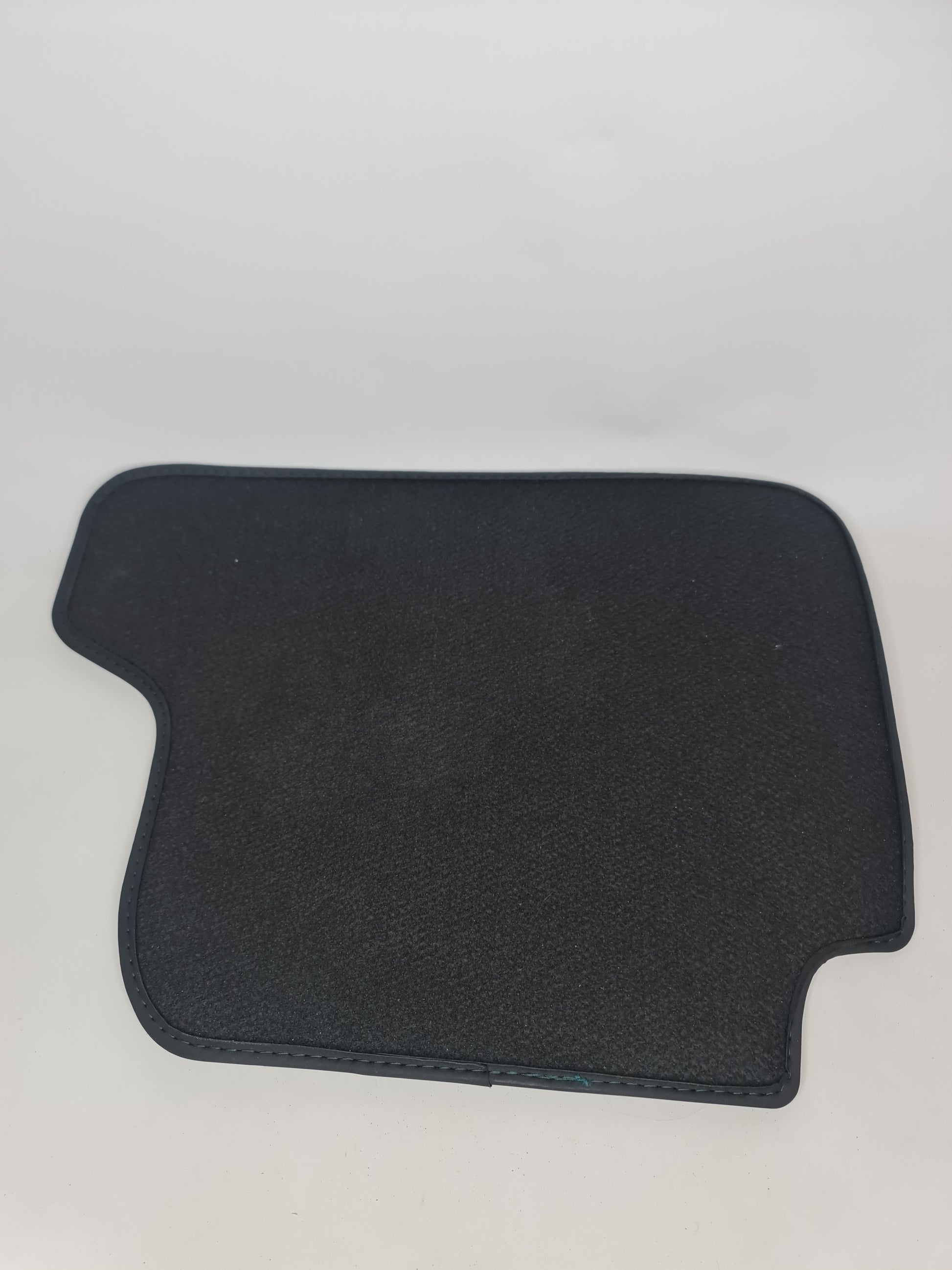 F82 M4 Rear Right Floor Mat - MPerformance.parts