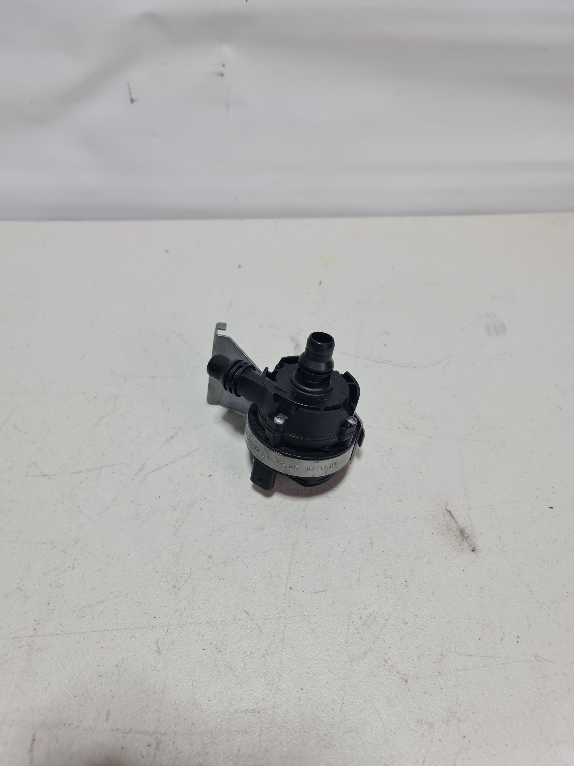 2014-2020 BMW 64-11-9-147-359 BMW 64119147359 Electric Water Pump 9147359 05 - MPerformance.parts