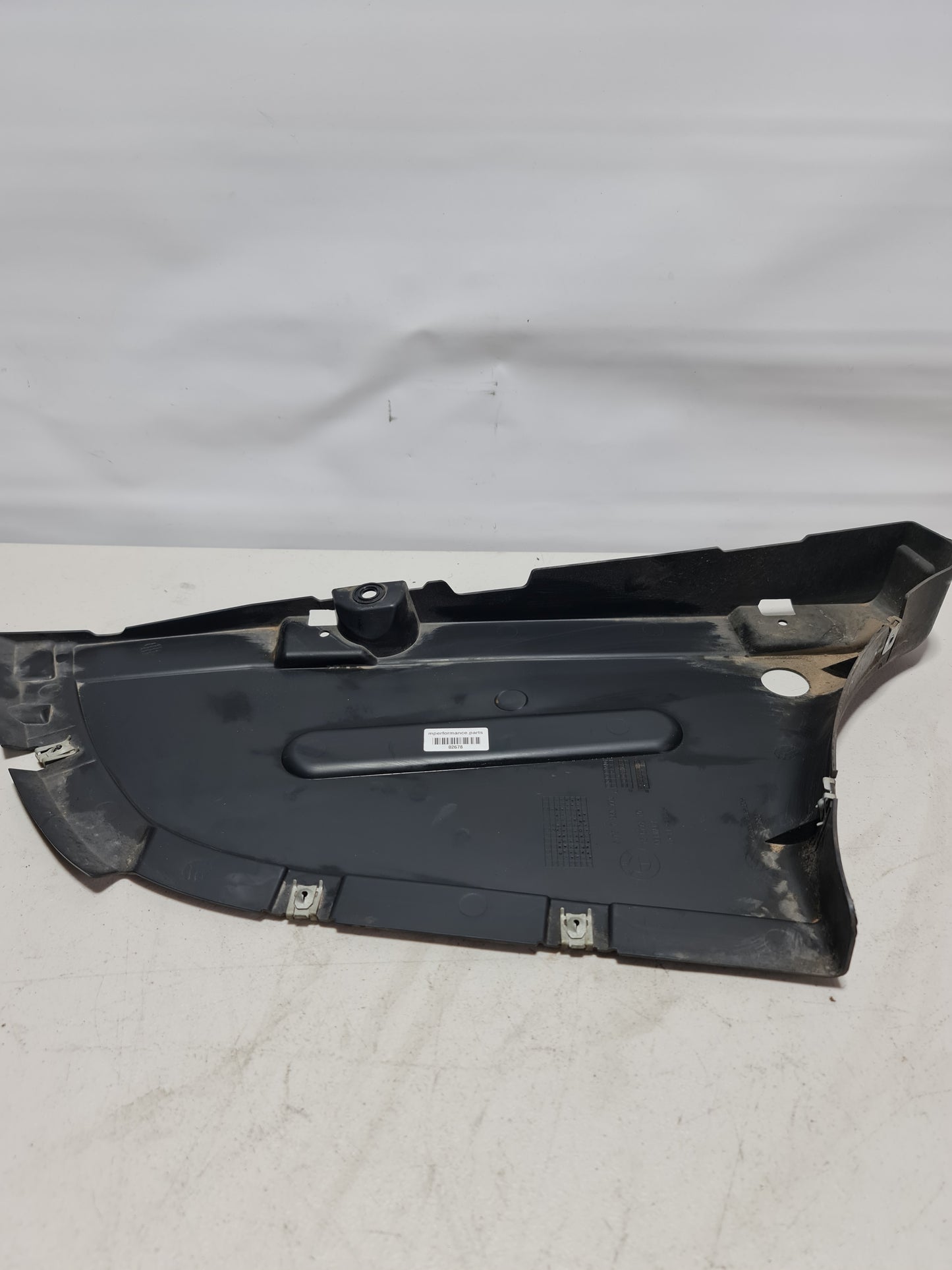 OEM BMW 3 GT F34 REAR RIGHT UNDERBODY GUARD SHIELD 51757260770 7260770 14-19 15677210 - MPerformance.parts