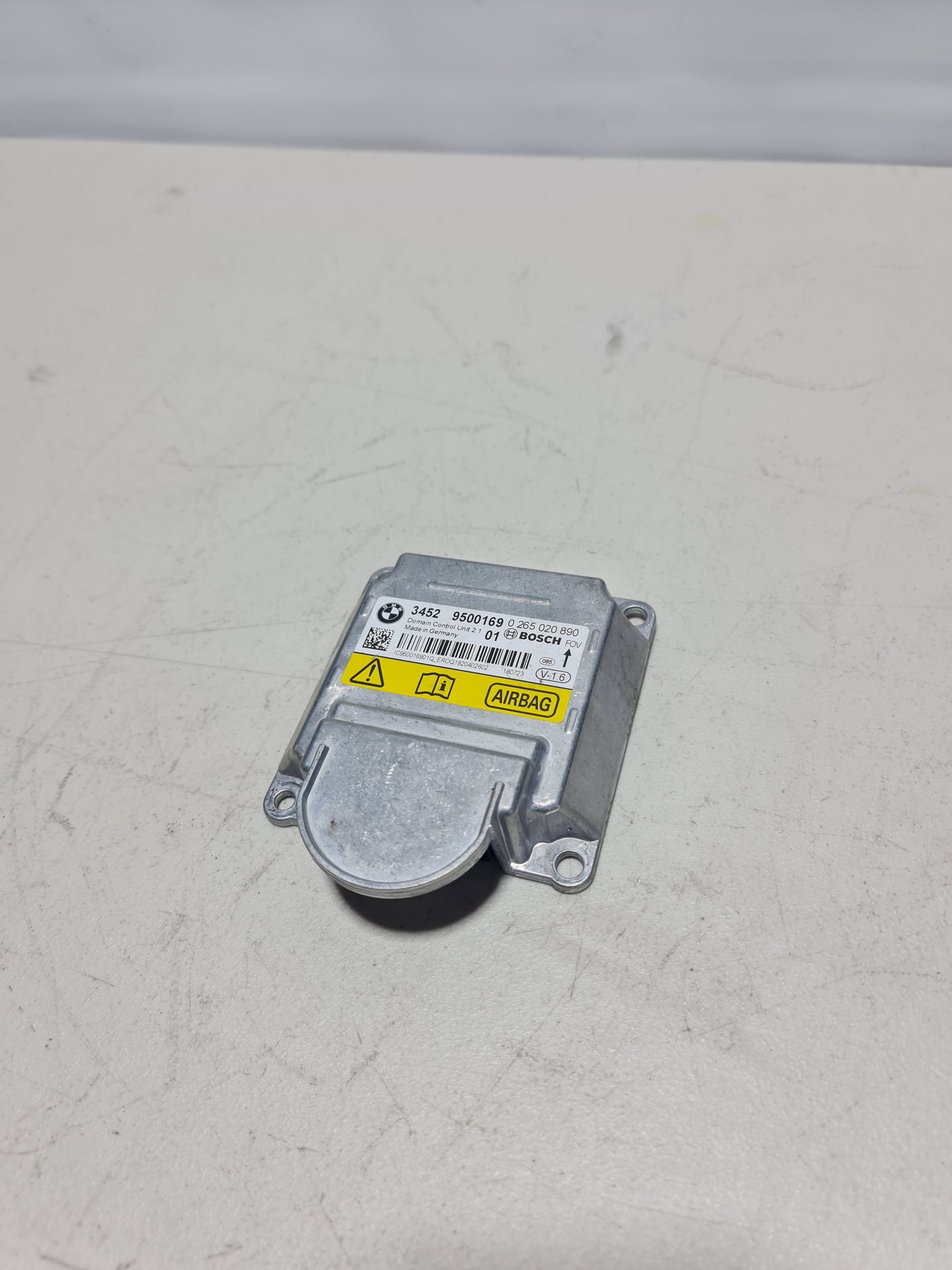 BMW F87 Air Module Control Unit ECU Bosch 9500169 34529500169 - MPerformance.parts