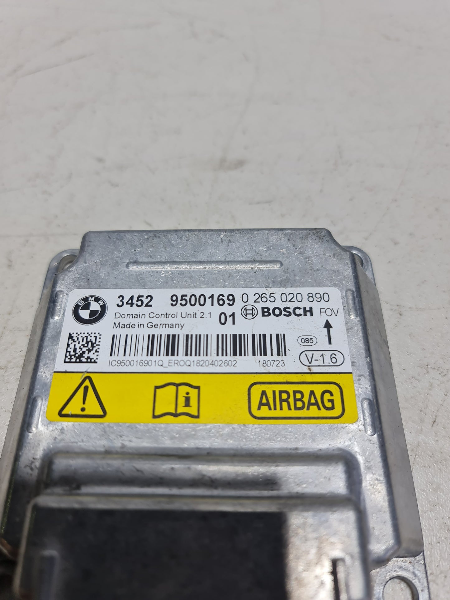 BMW F87 Air Module Control Unit ECU Bosch 9500169 34529500169