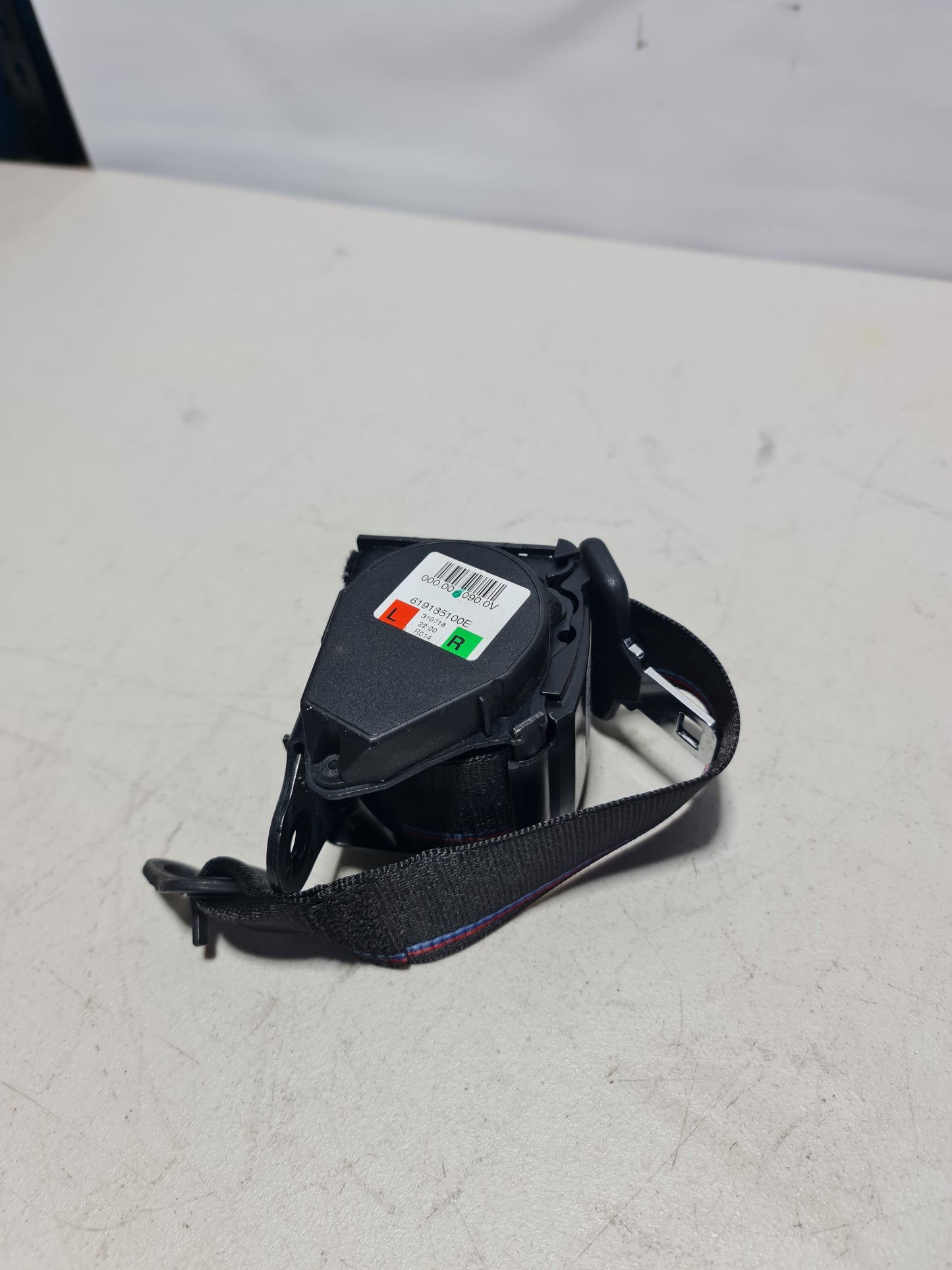 BMW 4 F36 420d 2017 RHD Rear Left Seat Belt 619185100E