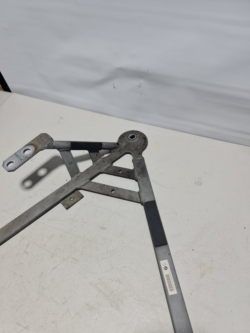 02775 - No tub location - MPerformance.parts