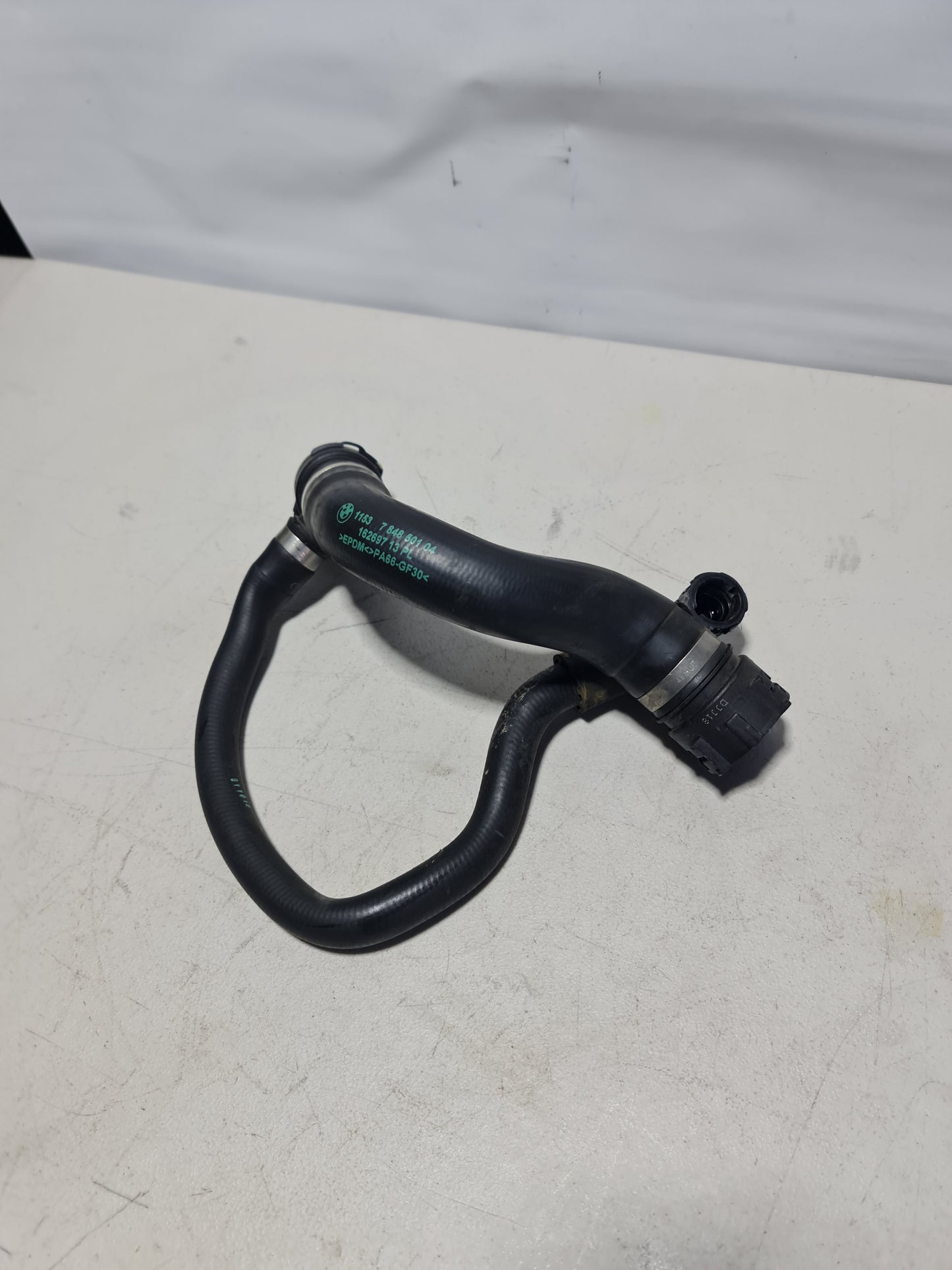 2015-2020 BMW 11-53-7-848-501 BMW 11537848501 Upper Radiator Coolant Hose 7848501 02