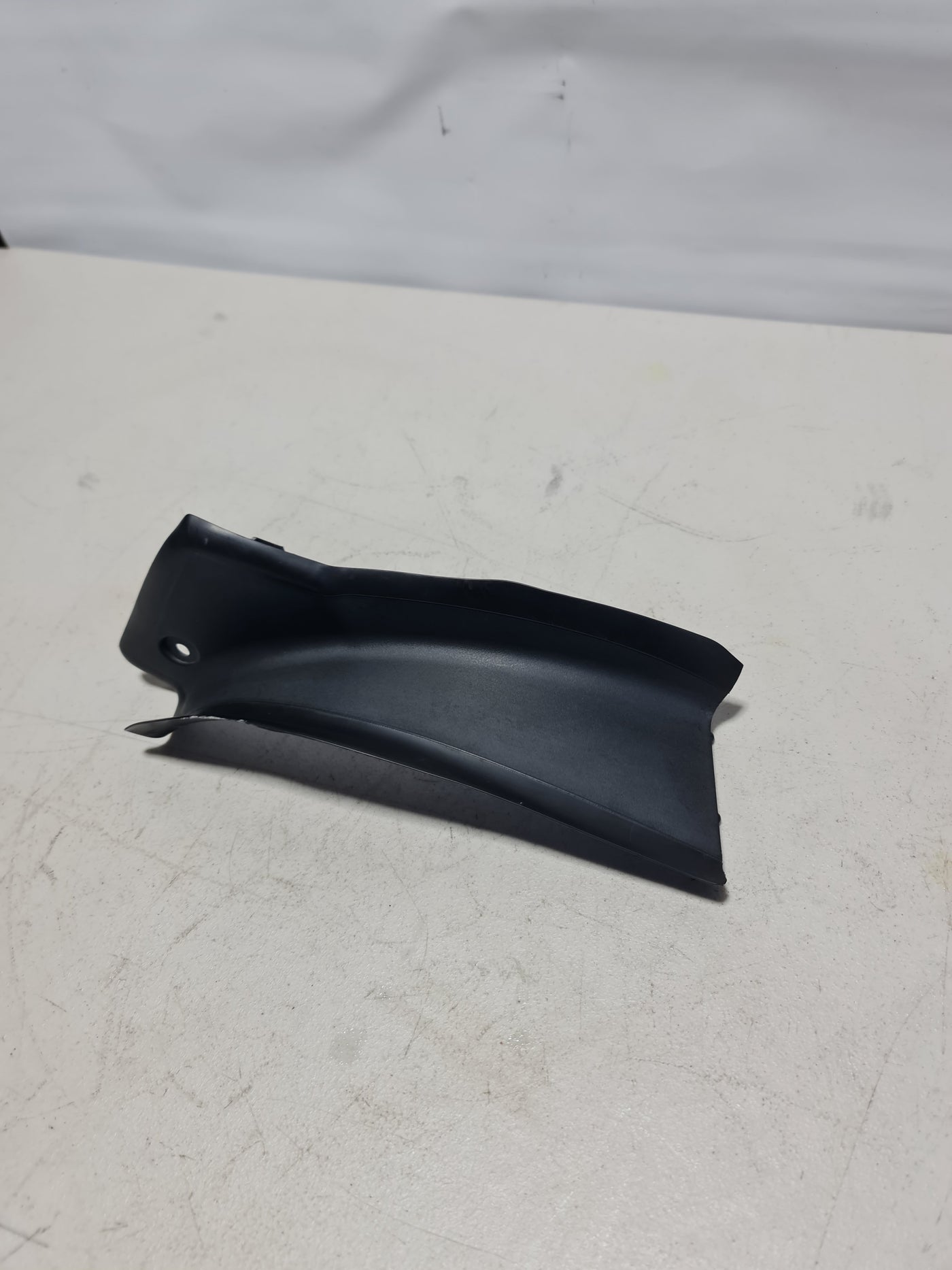 2012-2016 BMW 328i F30 Rear Left Trunk Lid Tailgate Trim Bracket Oem 51477295817 7295817 - MPerformance.parts