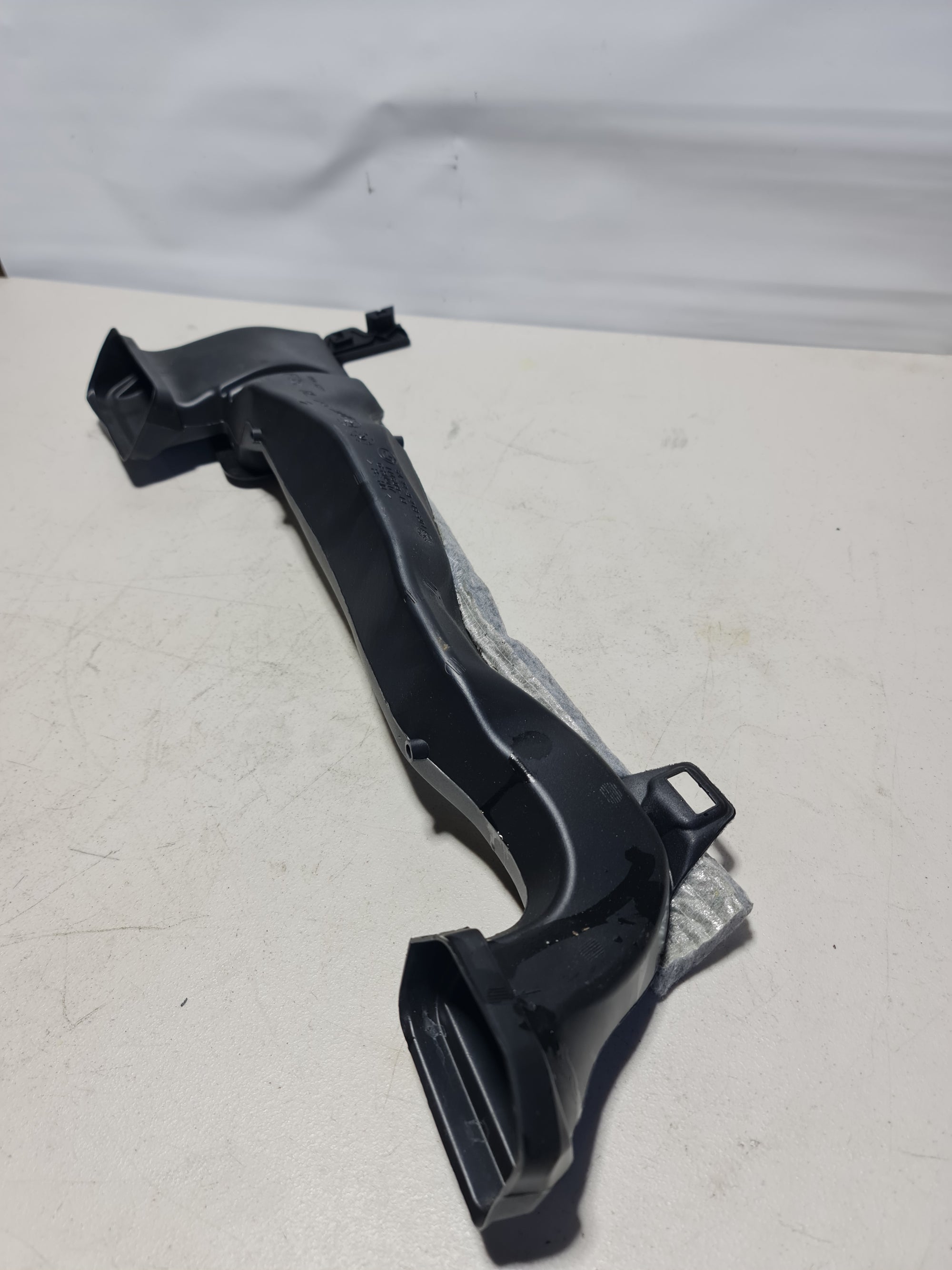 F80 M3 64229218501 Cold air duct right - MPerformance.parts