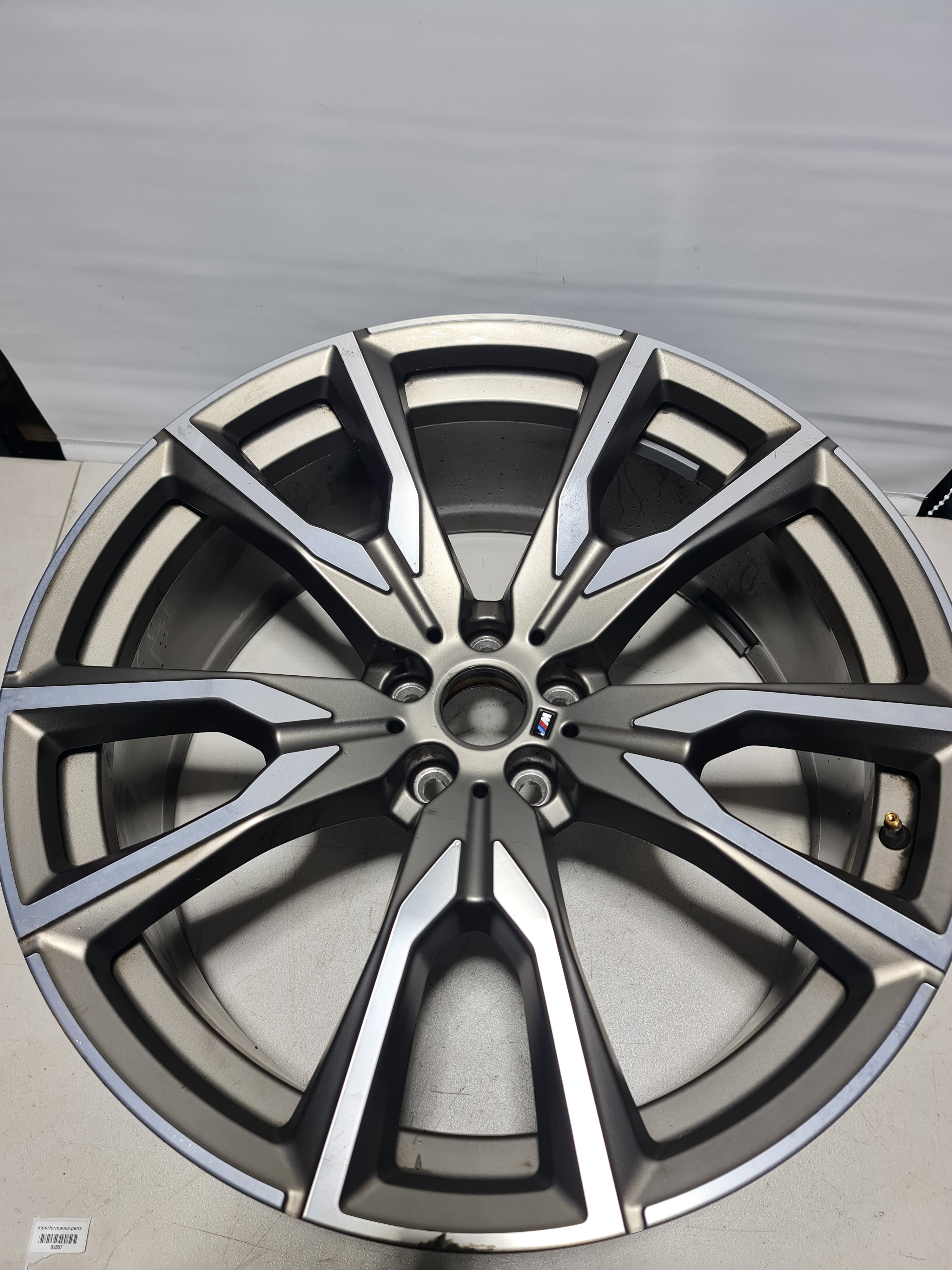 tak955 様専用 BMW G07 X7 オプション純正 Vスポーク755M - メルカリ