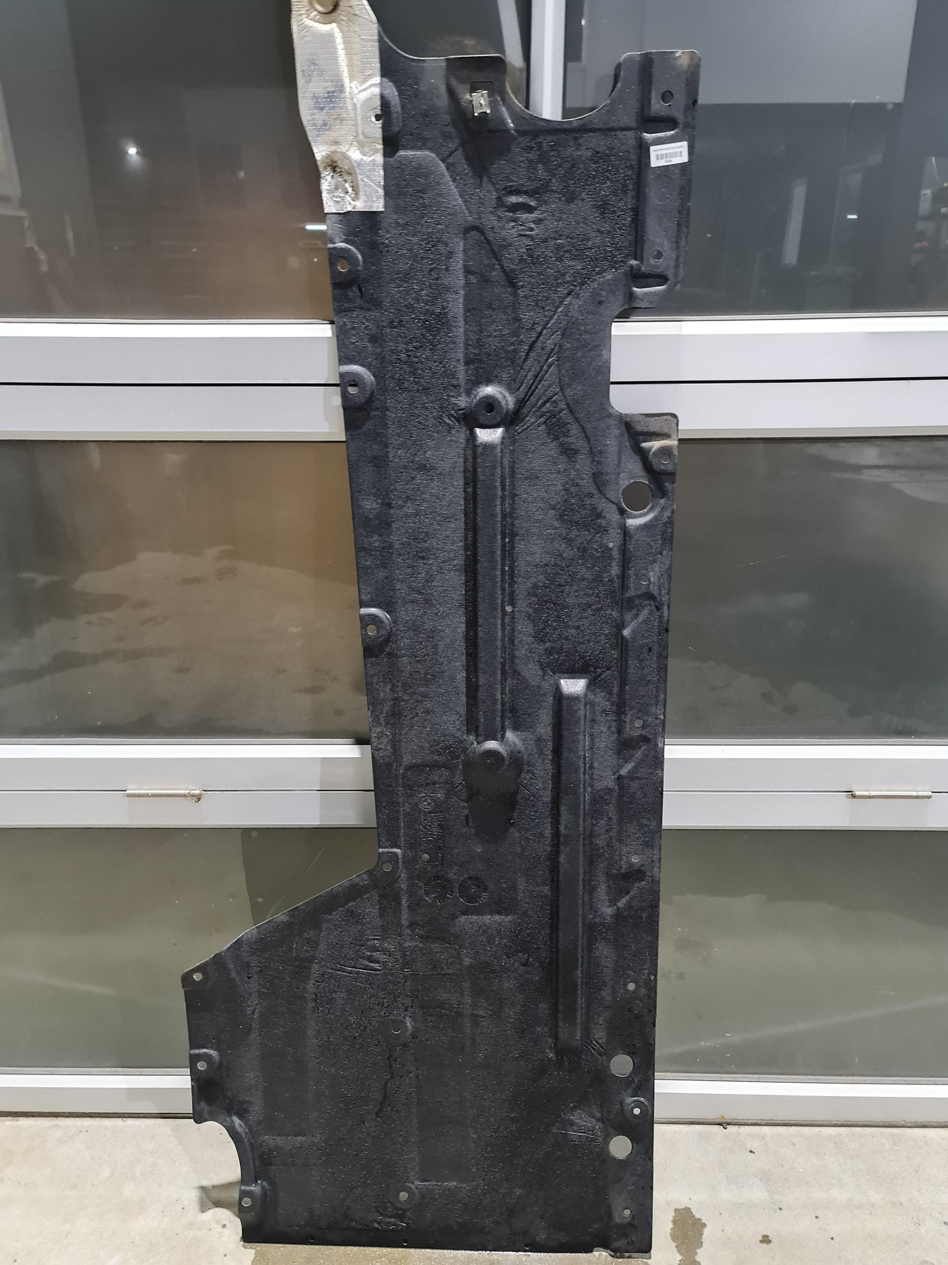 BMW M2 M3 M4 F80 F82 F83 F87 UNDER BODY PANELING UNDERTRAY RIGHT SIDE 8055952 - MPerformance.parts