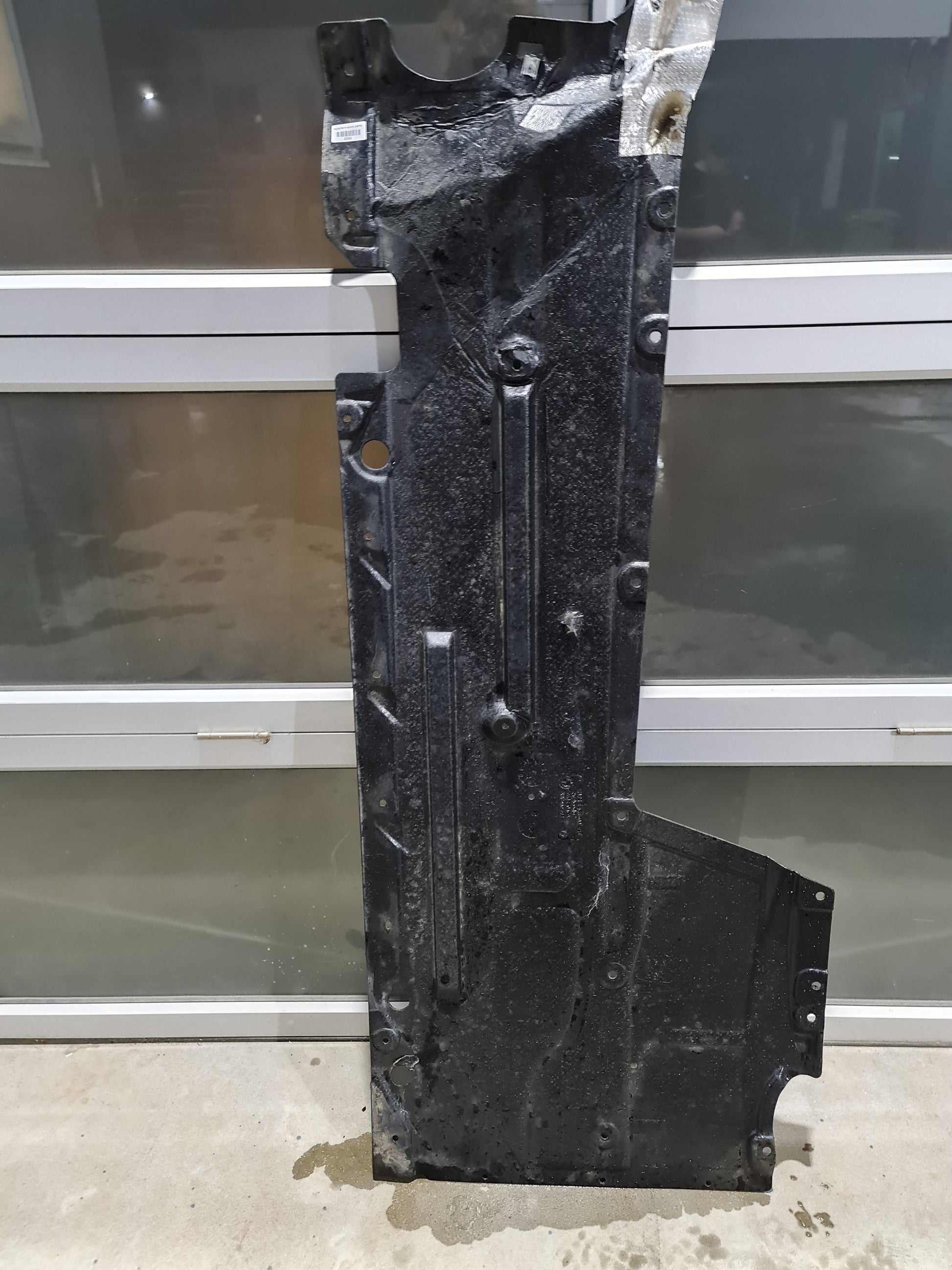 BMW M2 M3 M4 F87 F80 F82 F83 UNDER BODY PANEL PASSENGER LEFT SIDE 8066011 - MPerformance.parts