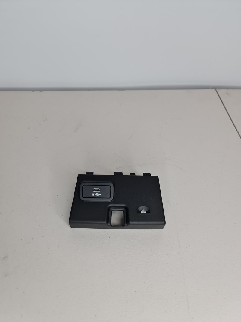 Storage Trim BMW G20 G21 Center Console storage Compartment Cover trim 6807232 - MPerformance.parts