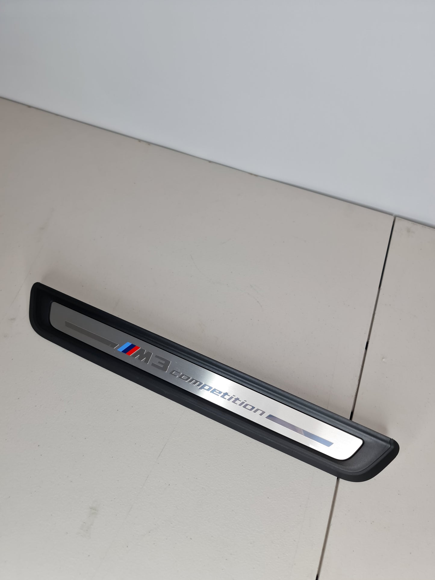 BMW G80 M3 COMPETITION OEM DRIVERS FRONT DOOR SILL KICK PLATE 9451626 - MPerformance.parts