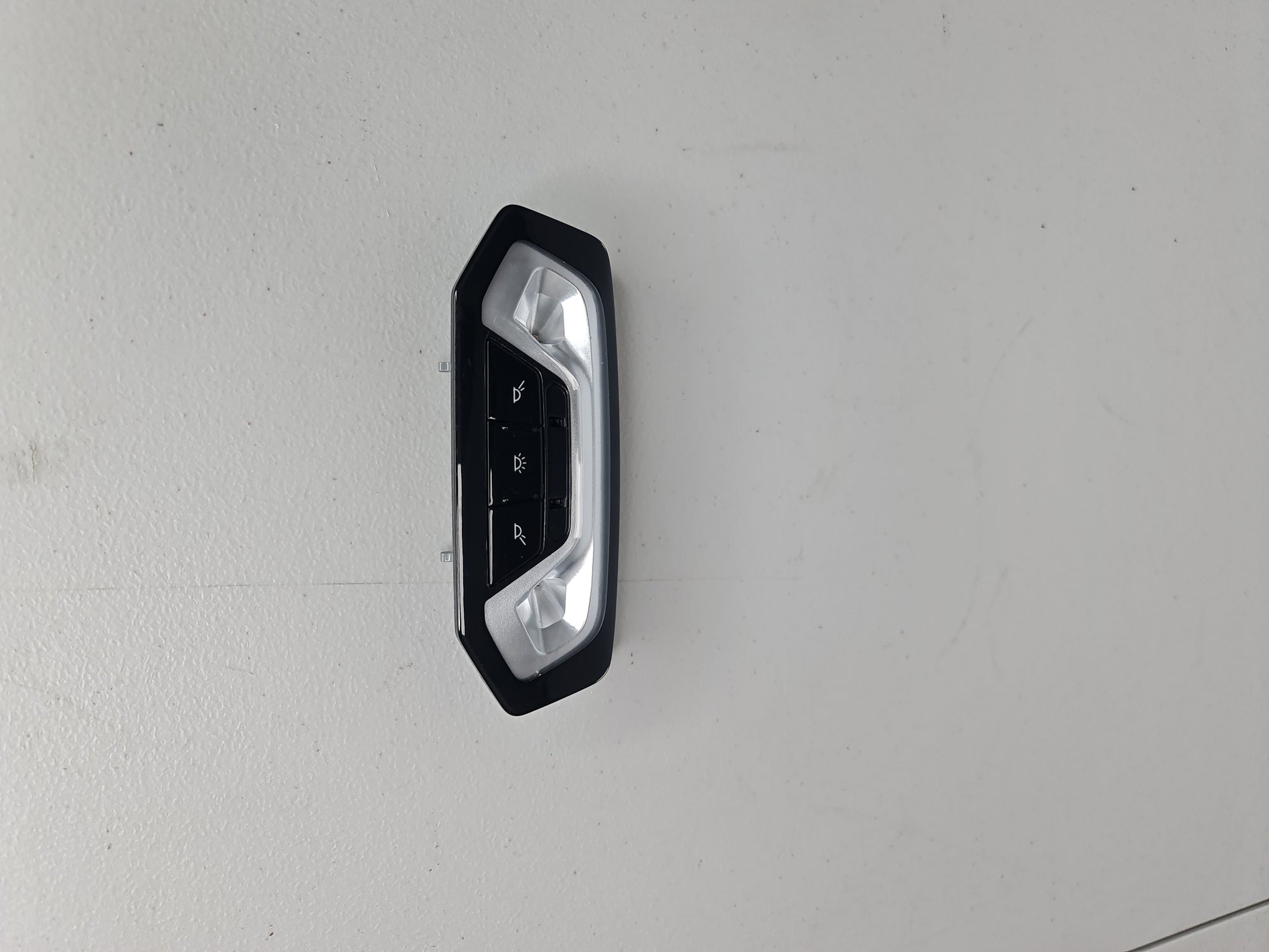 BMW M3 G80 OEM black interior roof dome light panel, rear dome light for rear passenger area, part number 791081301.