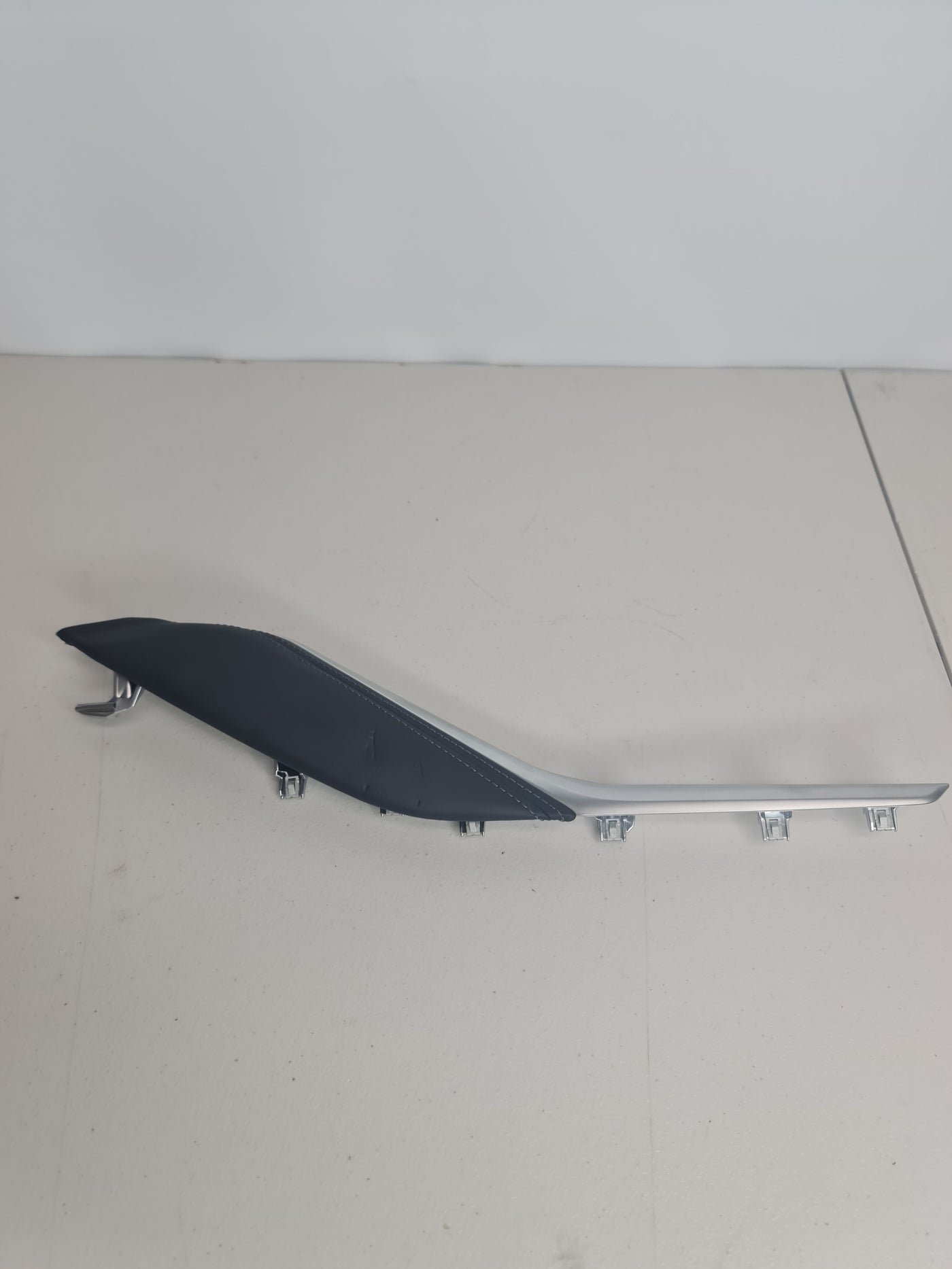 G80 M3 Passenger Knee Leather Panel - 9502528-03 - MPerformance.parts