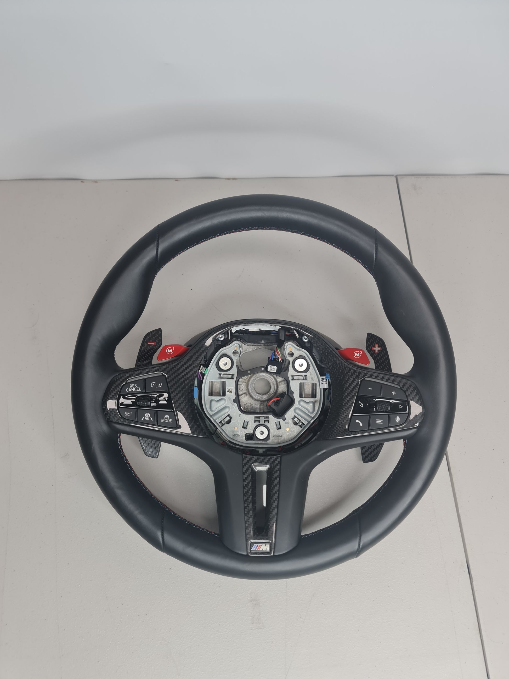 BMW M3 G80 M4 G82 G83 Lenkrad Carbon SW988288305/6 BMW M3 G80 M4 G82 G83 Lenkrad Carbon SW988288305/6