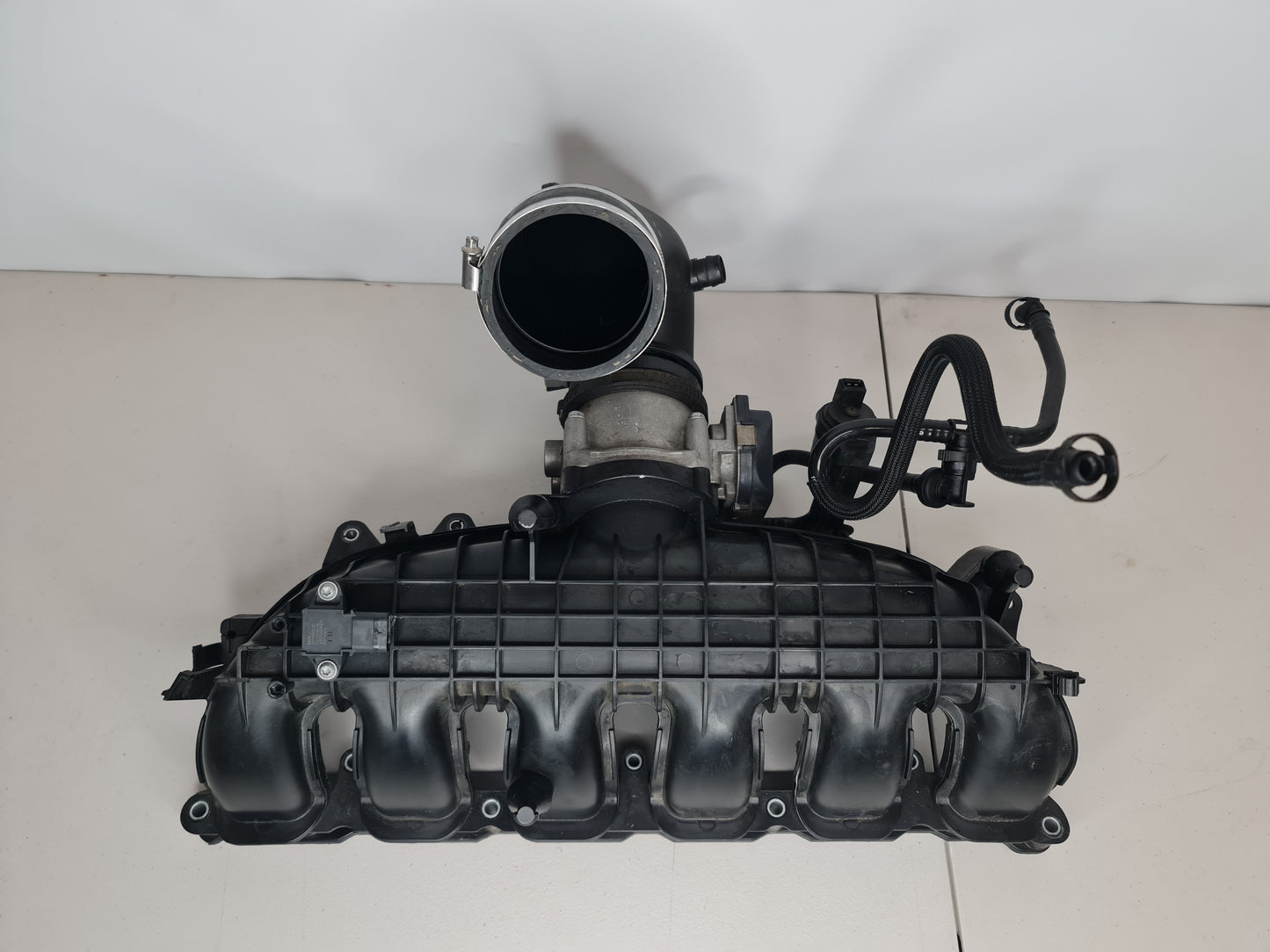 F80 M3 Intake manifold including J pipe