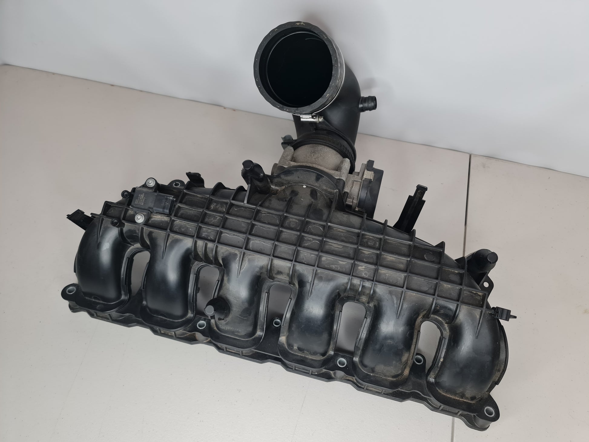 INLET MANIFOLD BMW M4/4 F82/F83/F80 S55B30A 3.0 PETROL 75691110 With J Pipe - MPerformance.parts