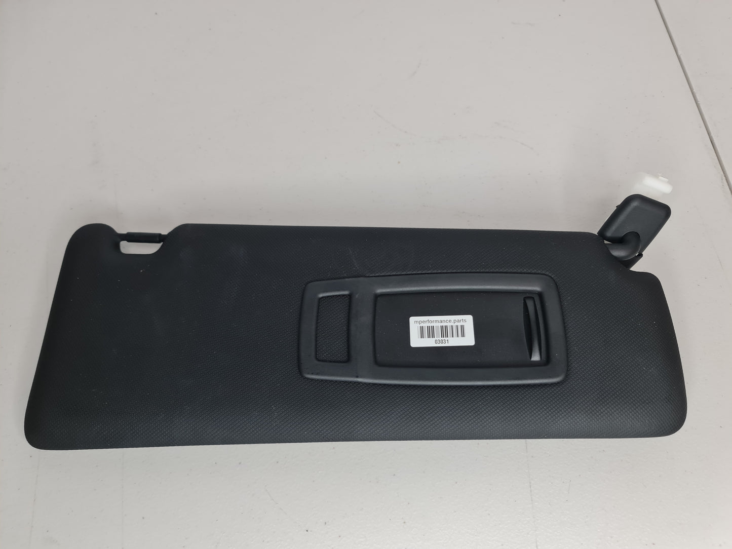 2014-2020 BMW 51-16-8-061-314 BMW 51168061314 Sun Visor, Right 8061314 04