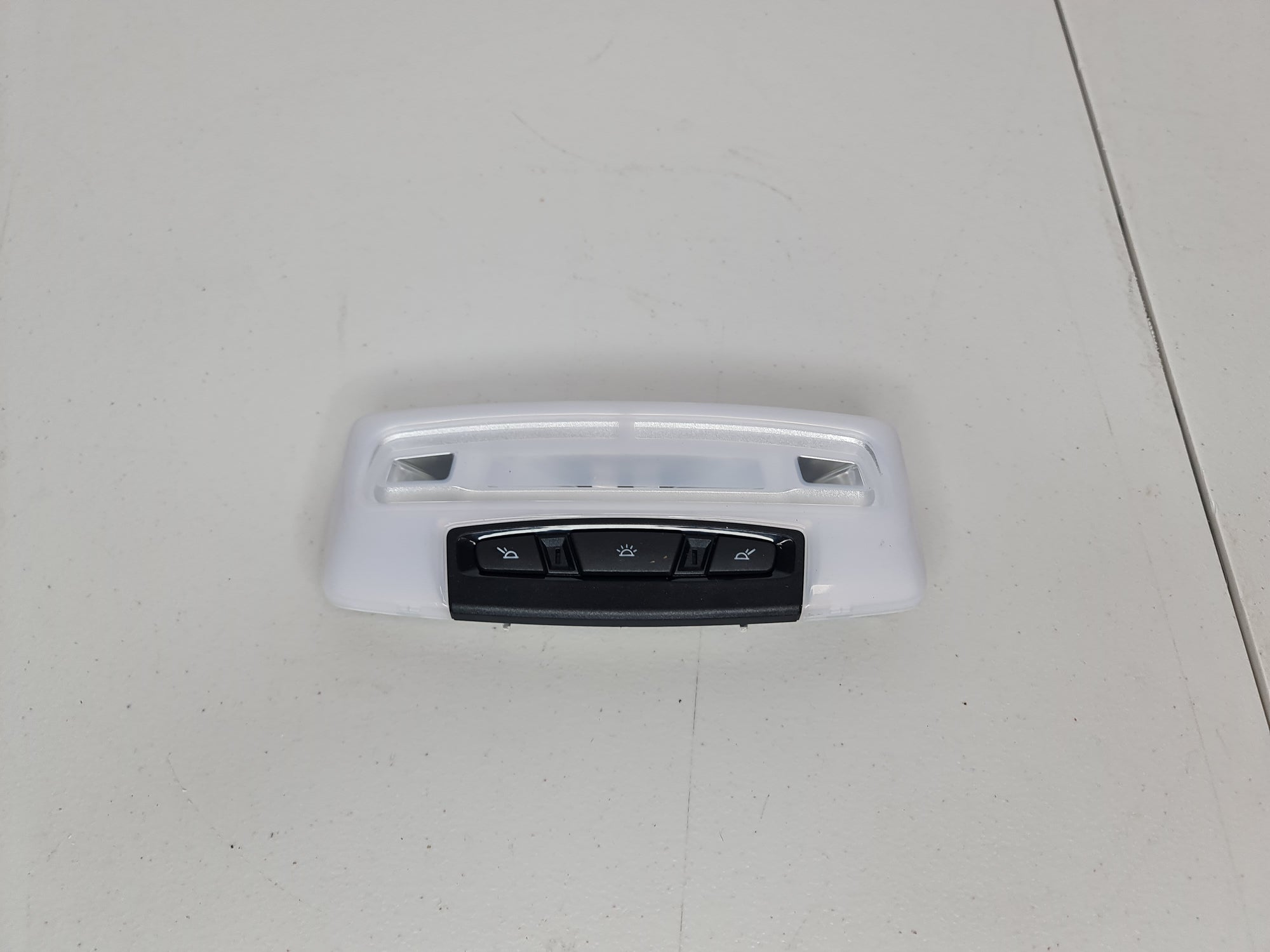 BMW REAR INTERIOR ROOF LIGHT OEM 43931628801 - MPerformance.parts