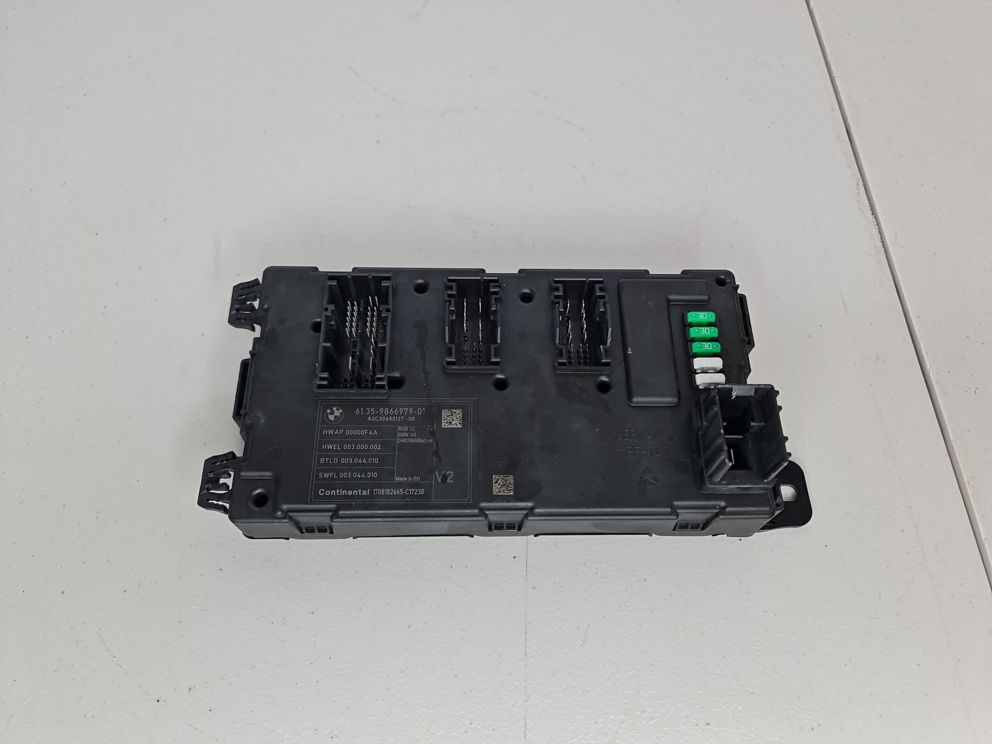 BMW M3 F80 2018 Rear Body Control Module Unit ECU 9866979 J202 - MPerformance.parts