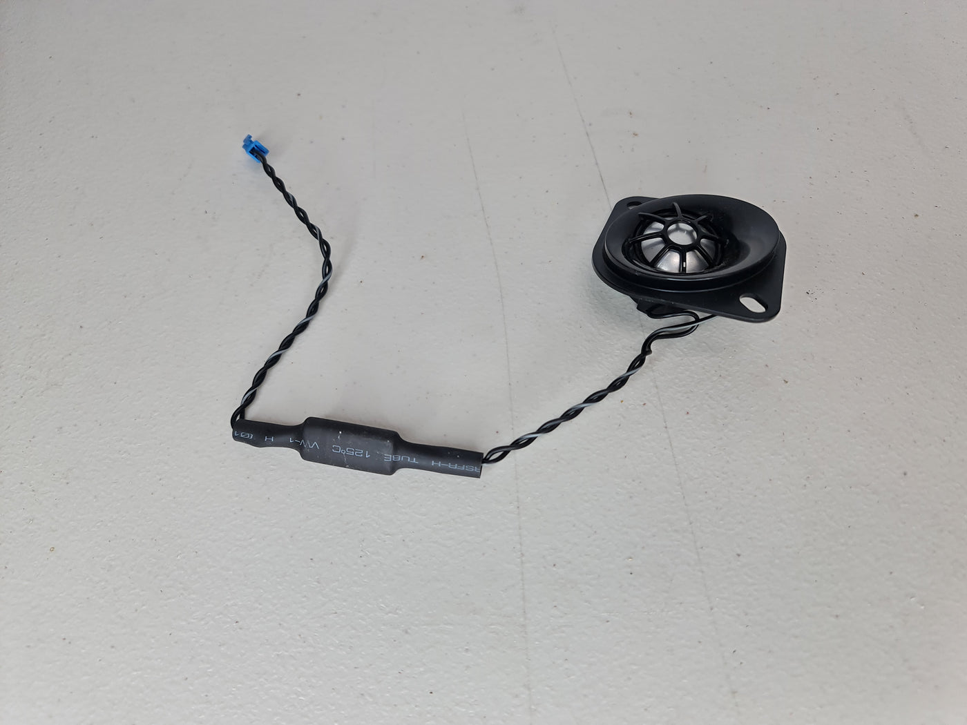 2012-2020 BMW 65-13-9-226-358 BMW 65139226358 Tweeter 9226358 02 65139226358 - MPerformance.parts