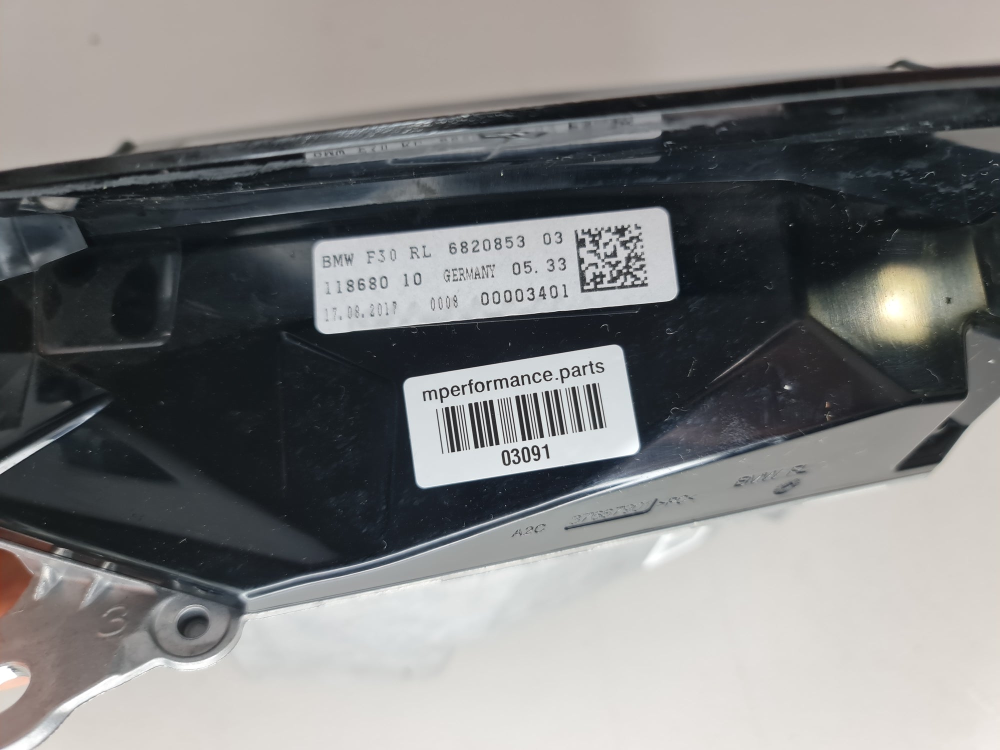 BMW F8x and F3x heads up display in dash 62306820853 Head-up display RHD 6820853 - MPerformance.parts