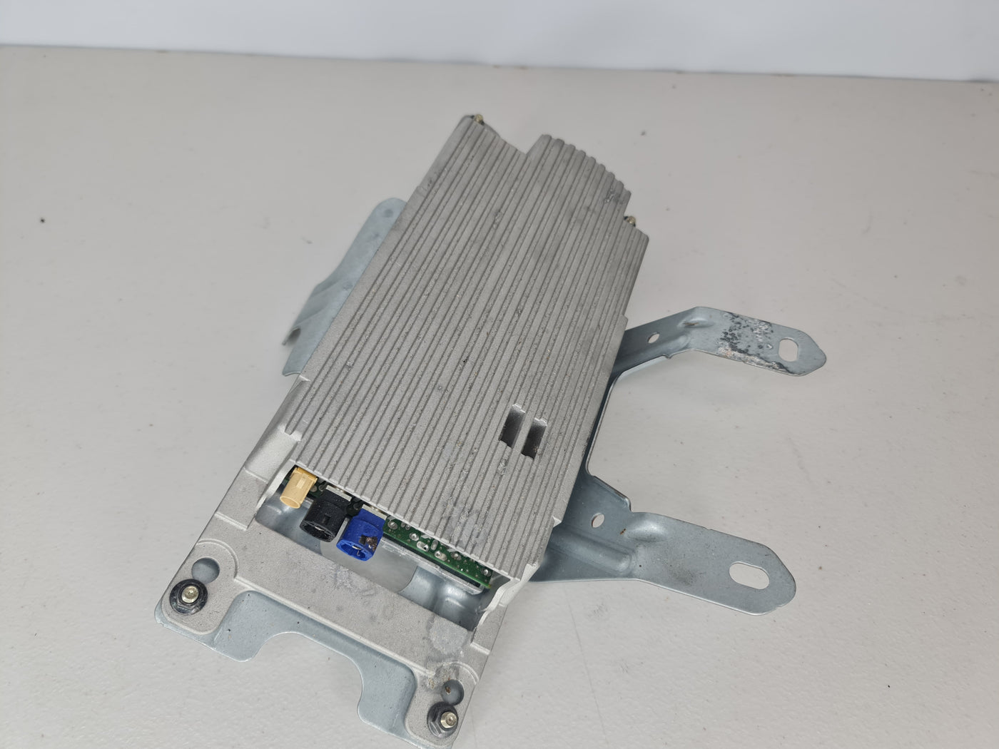 BMW MPerformance.parts bracket control unit for F10 LCI and F18 LCI models, mounted on a vehicle engine bay or interior component.