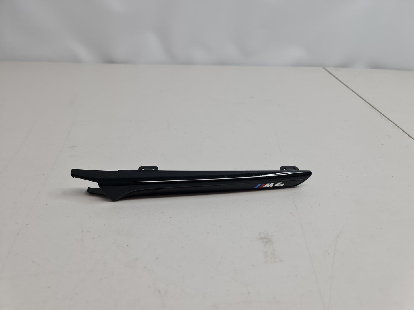 BMW F82 F83 M4 Front Left Side Fender Air Vent Duct Wing Trim - MPerformance.parts