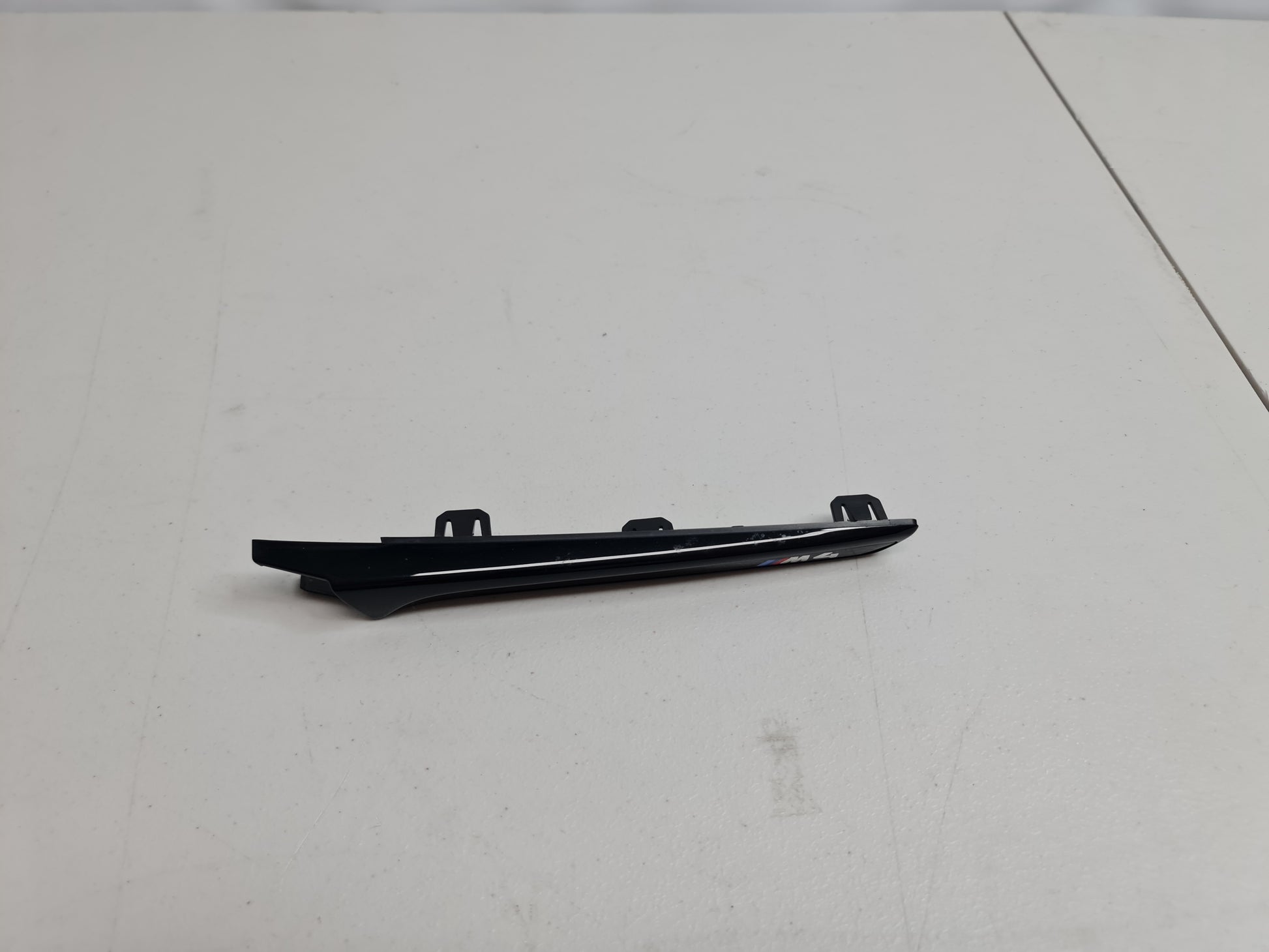 BMW F82 F83 M4 Front Left Side Fender Air Vent Duct Wing Trim - MPerformance.parts