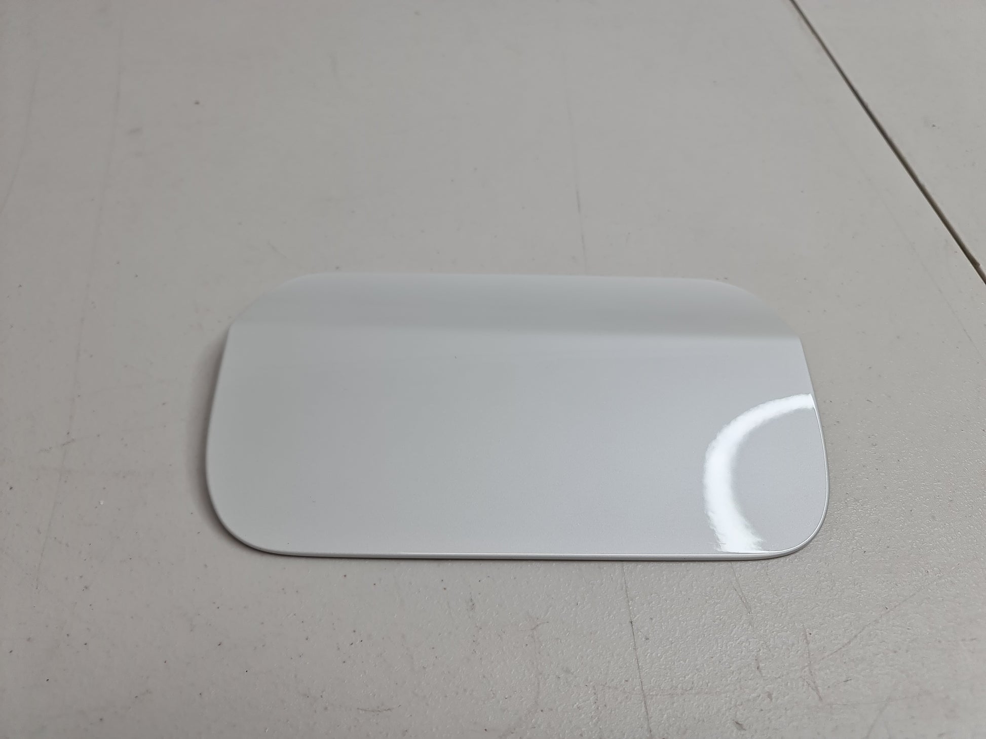 BMW F30 F80 M3 Rear Fuel Gas Tank Flap Filler Lid Cover Cap White - MPerformance.parts