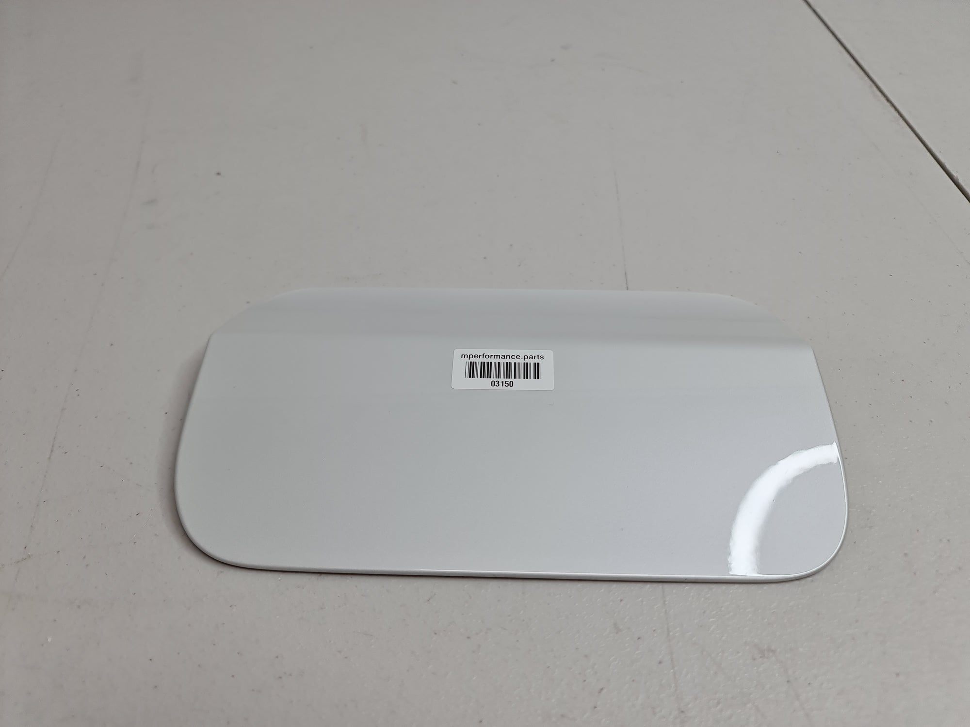 BMW F30 F80 M3 Rear Fuel Gas Tank Flap Filler Lid Cover Cap White - MPerformance.parts