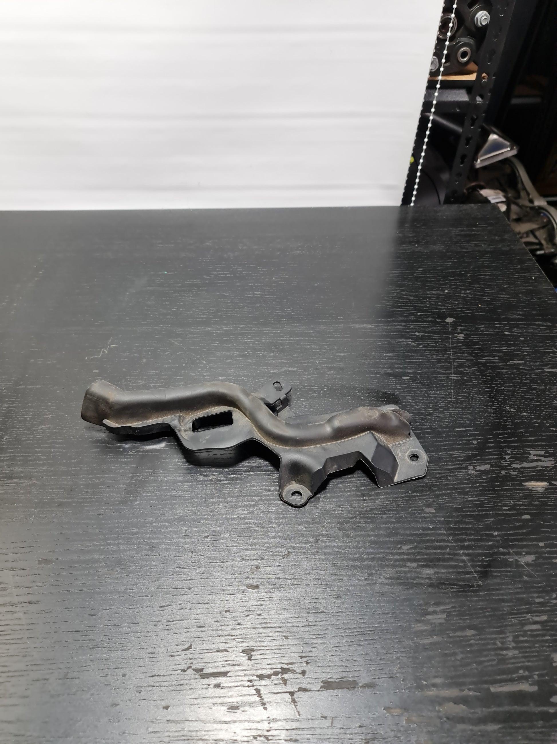 BMW M3 engine bay rubber seal Competition G80 8075015 - MPerformance.parts