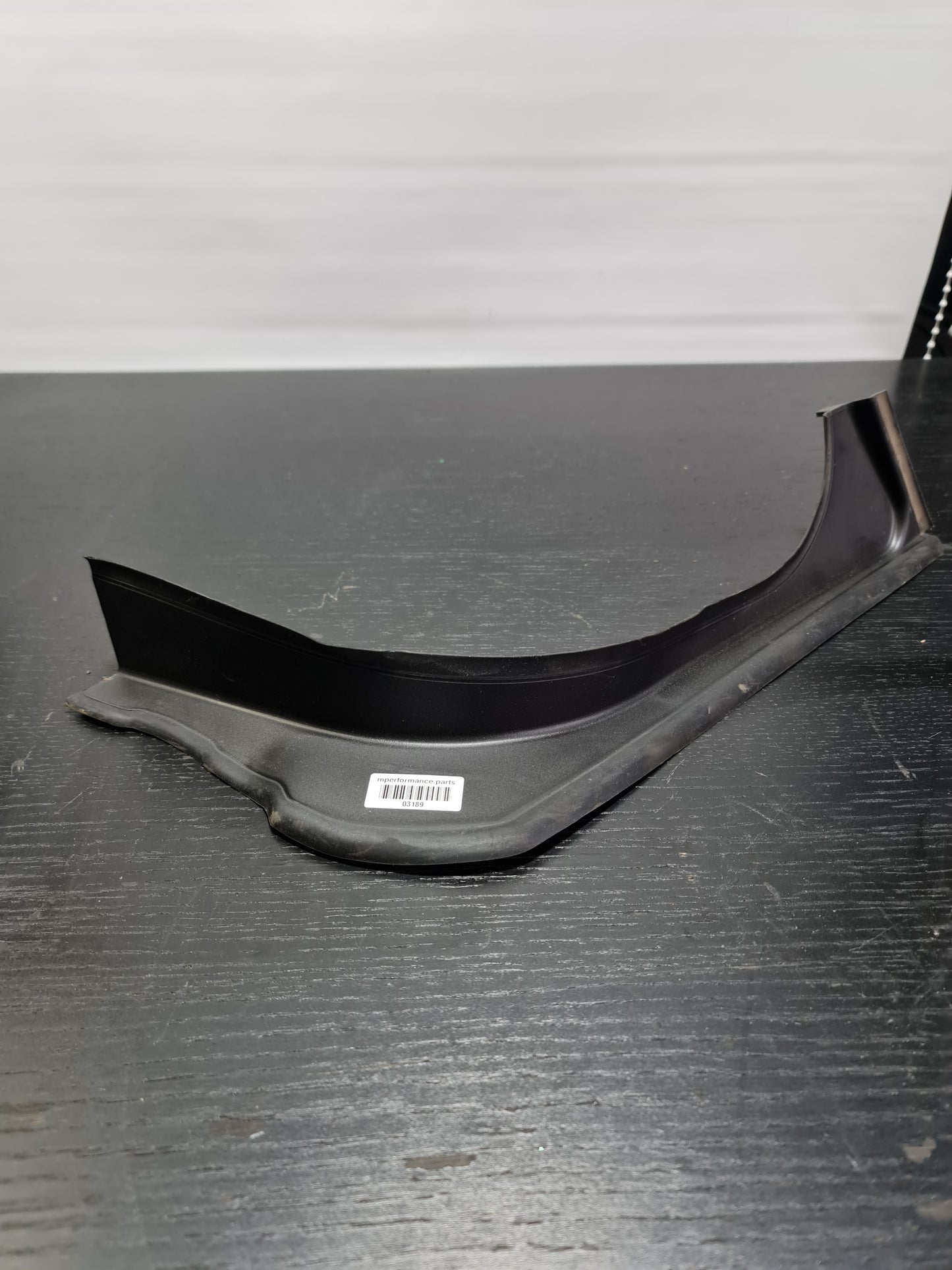 RIGHT SIDE WATER CHANNEL COVER TRIM PANEL BMW 330i G20 TRUNK OEM 2019 - 2020