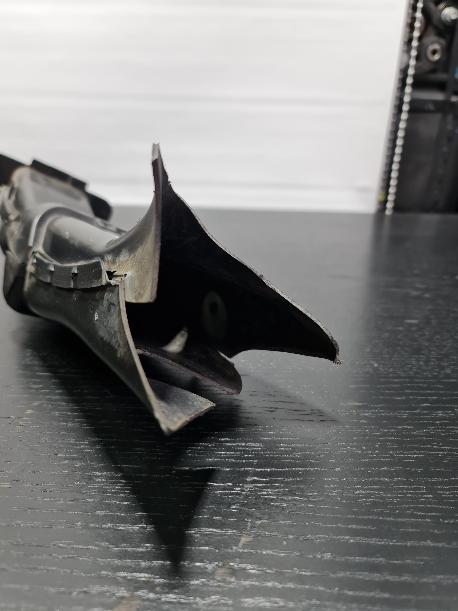 BMW M4 G82/G83 LEFT N/S BRAKE AIR INTAKE DUCT 8072099 - MPerformance.parts