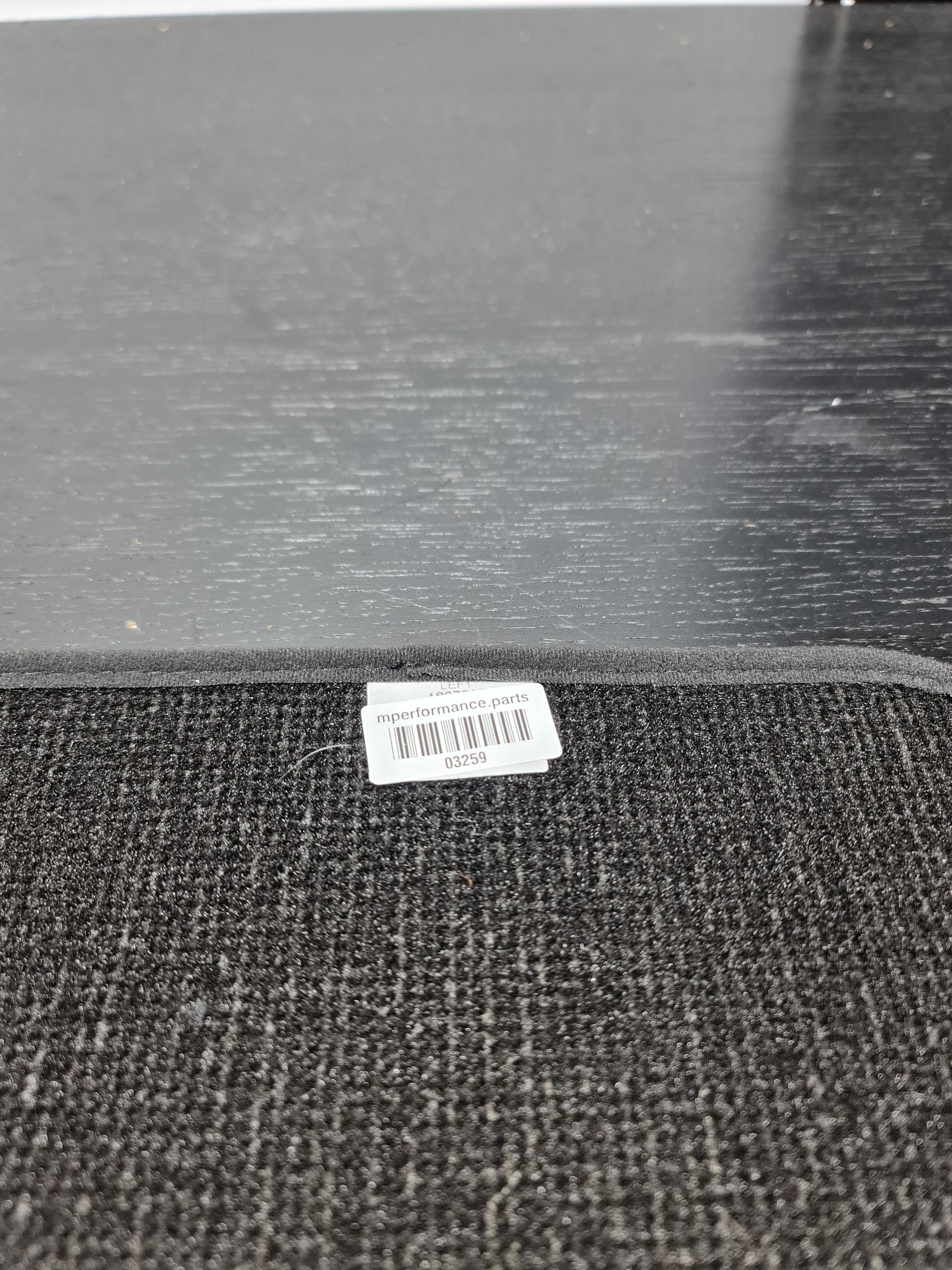 F82 M4 Rear Right Floor Mat - MPerformance.parts