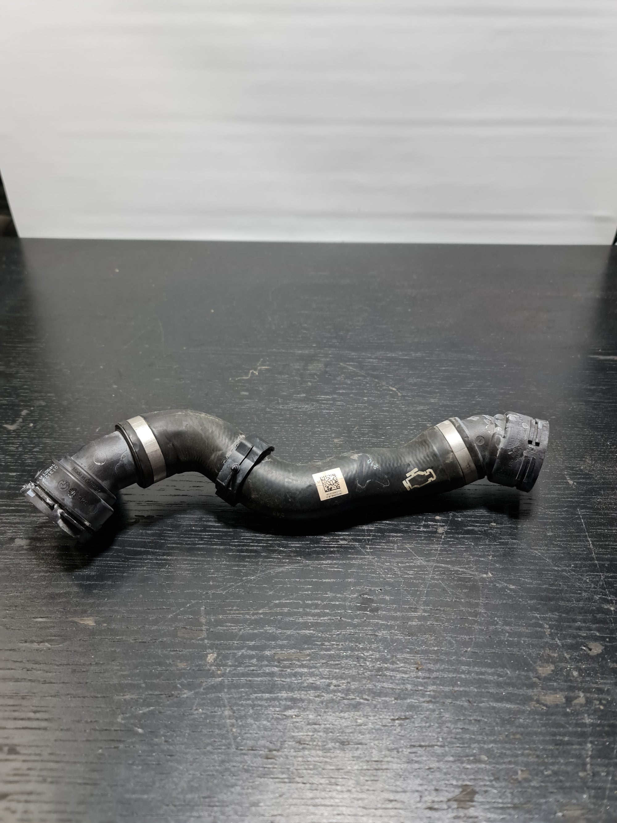Genuine BMW Lower Hose 17128096427 - MPerformance.parts