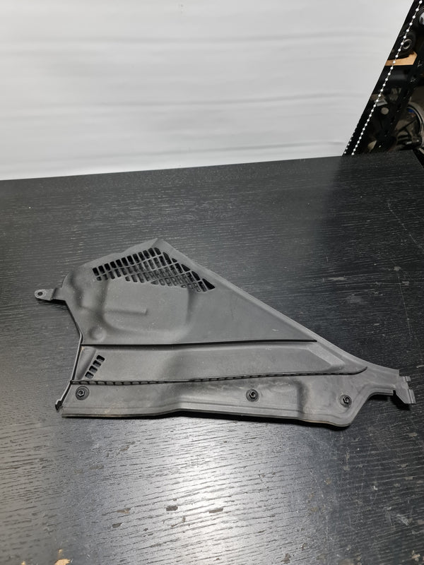 OEM BMW M2 COUPE F87 FRONT LEFT WINDSHIELD COVER COWL RHD 64318059698 GENUINE 8059698 - MPerformance.parts