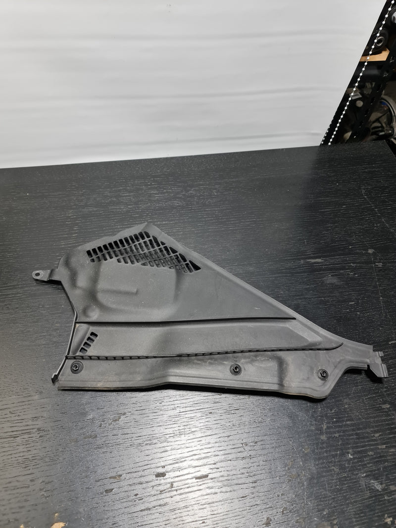 OEM BMW M2 COUPE F87 FRONT LEFT WINDSHIELD COVER COWL RHD 64318059698 GENUINE 8059698 - MPerformance.parts