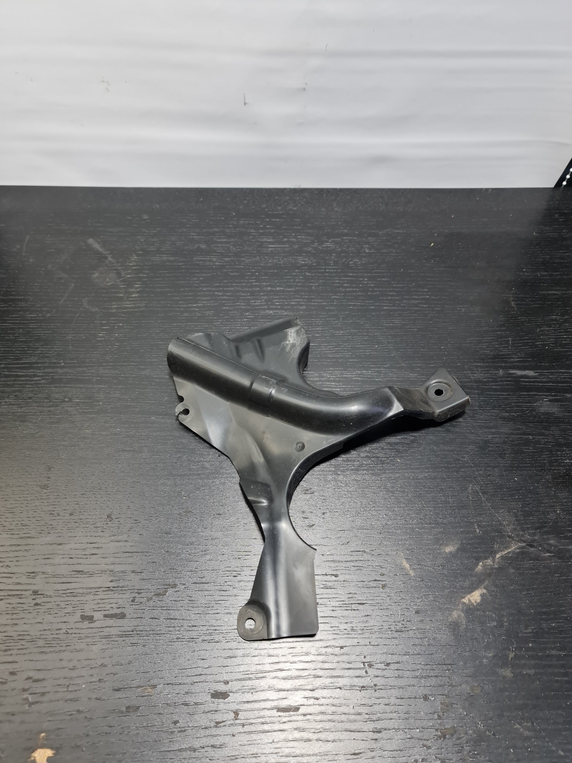 BMW G80 G81 M3 G82 G83 M4 RIGHT SIDE OTHER BODY PART 8074606 - MPerformance.parts